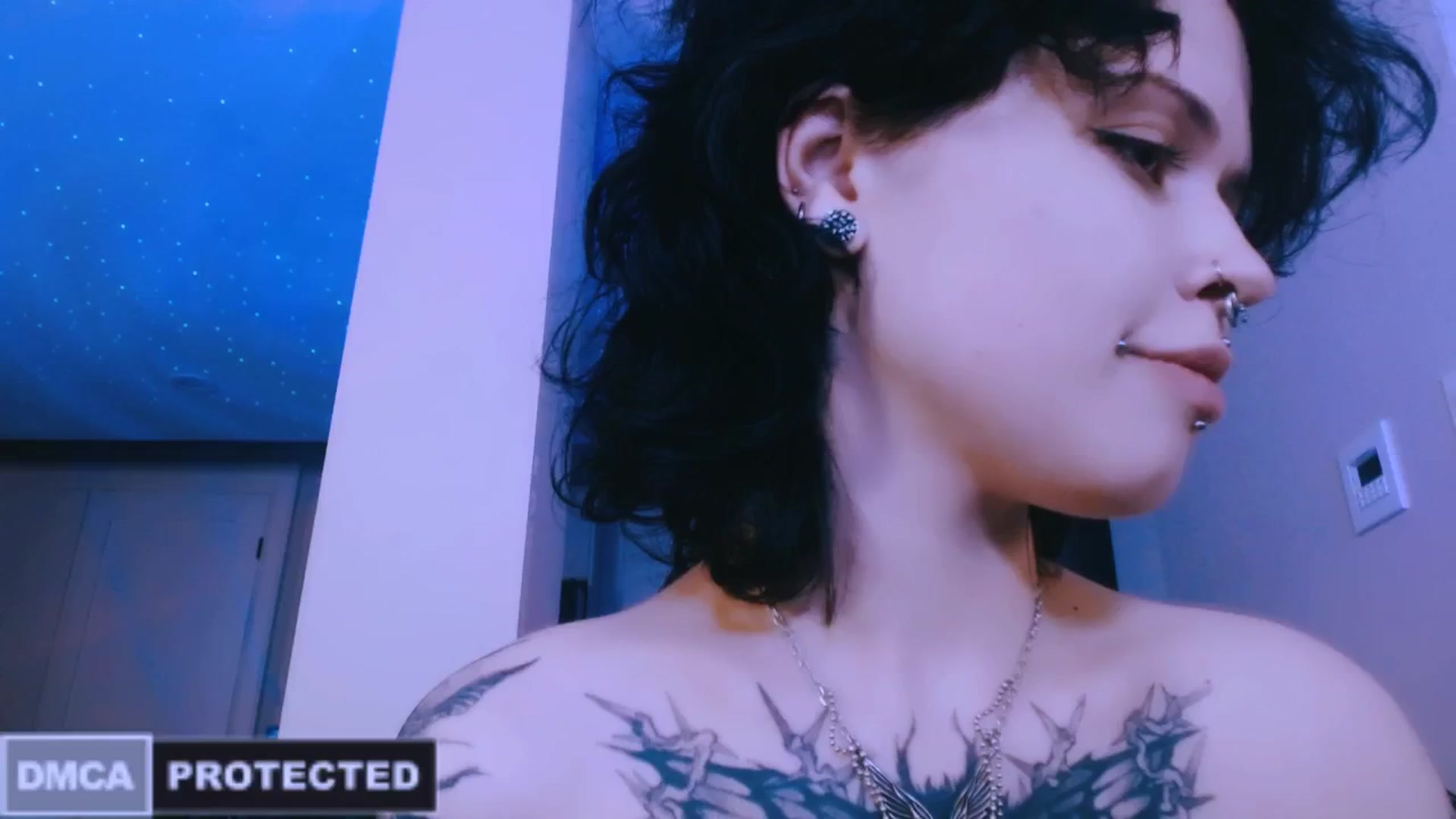 Gallery image thumbnail from CuddleFoxy's myfreecams stream on, 04/28/2026, 08:29 image 13 of 20