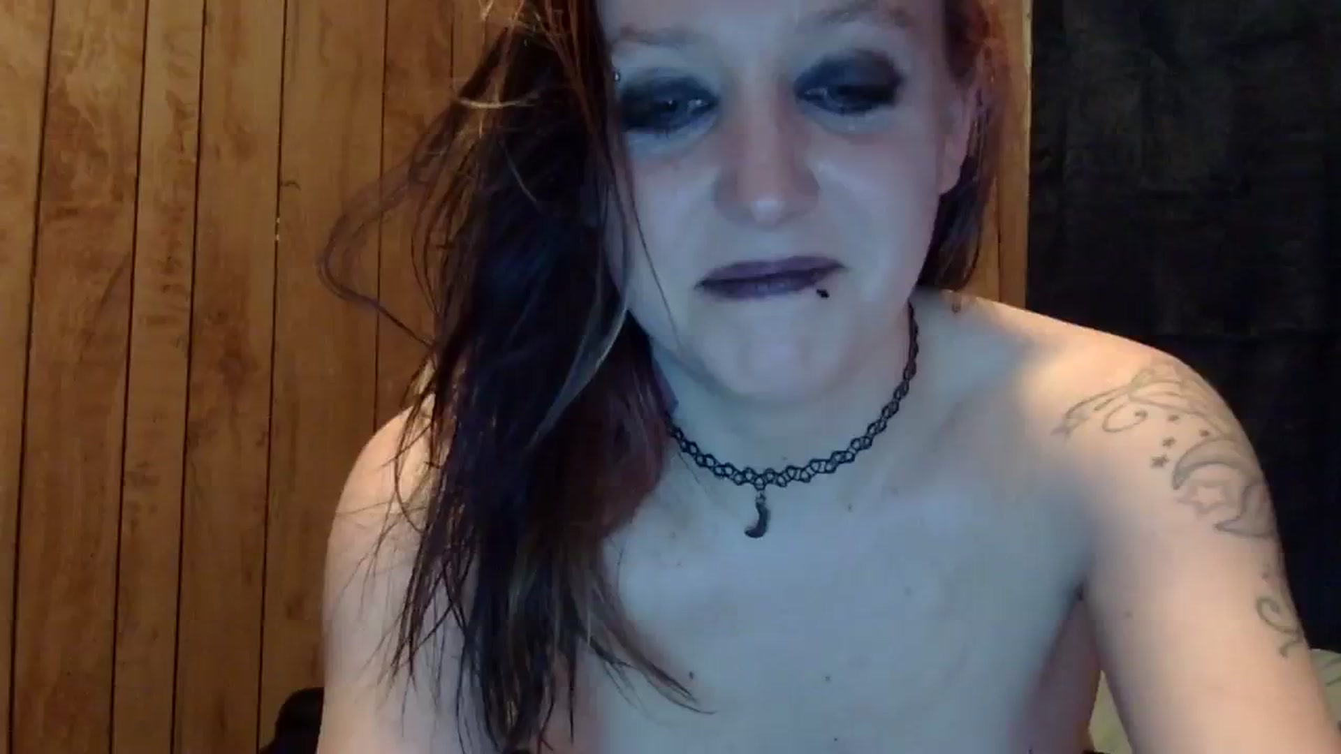 Gallery image thumbnail from Cuddlemuffin's myfreecams stream on, 02/15/2024, 08:24 image 3 of 20