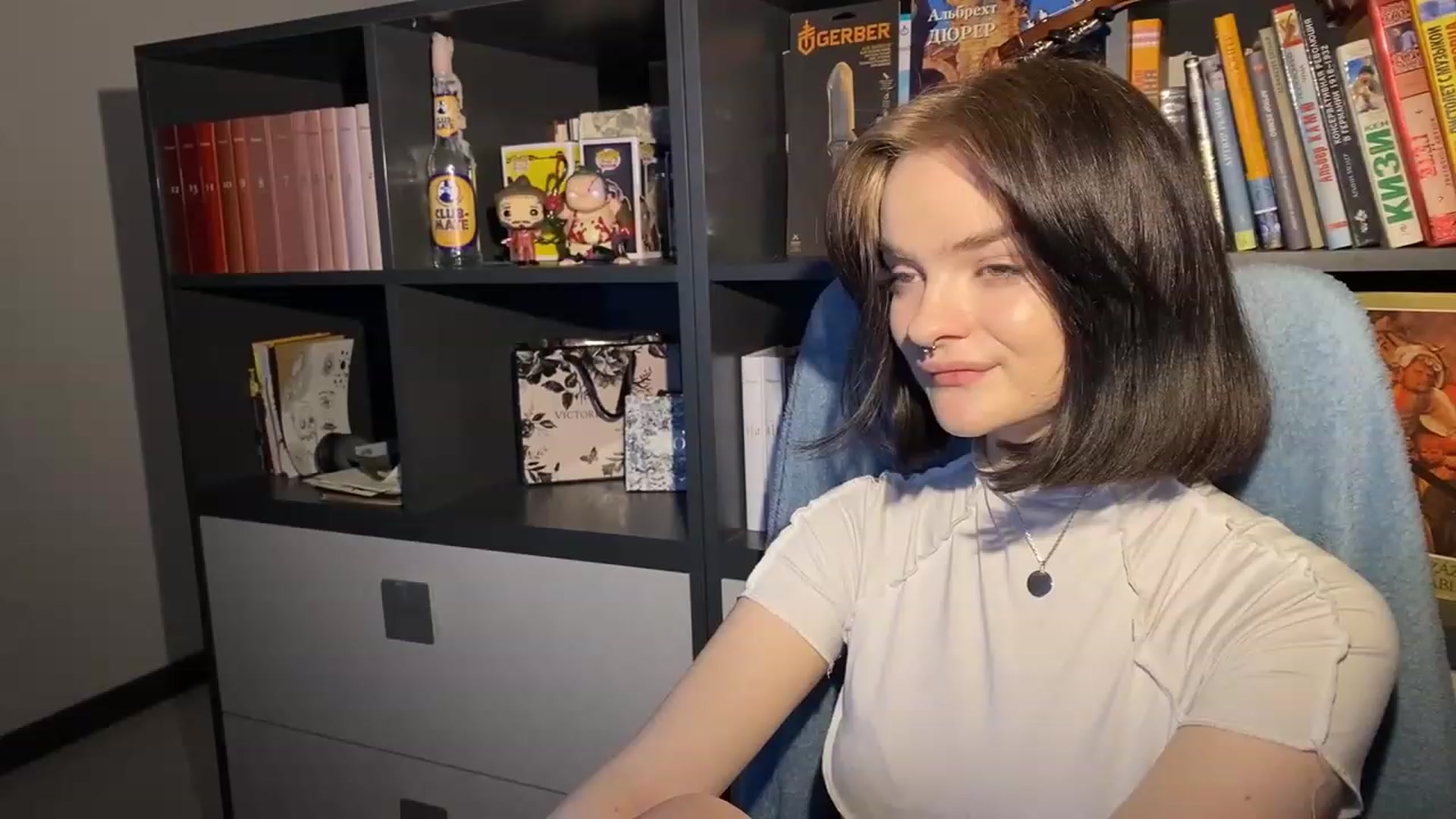Gallery image thumbnail from CuddlyCloud_'s myfreecams stream on, 01/27/2023, 18:13 image 6 of 20
