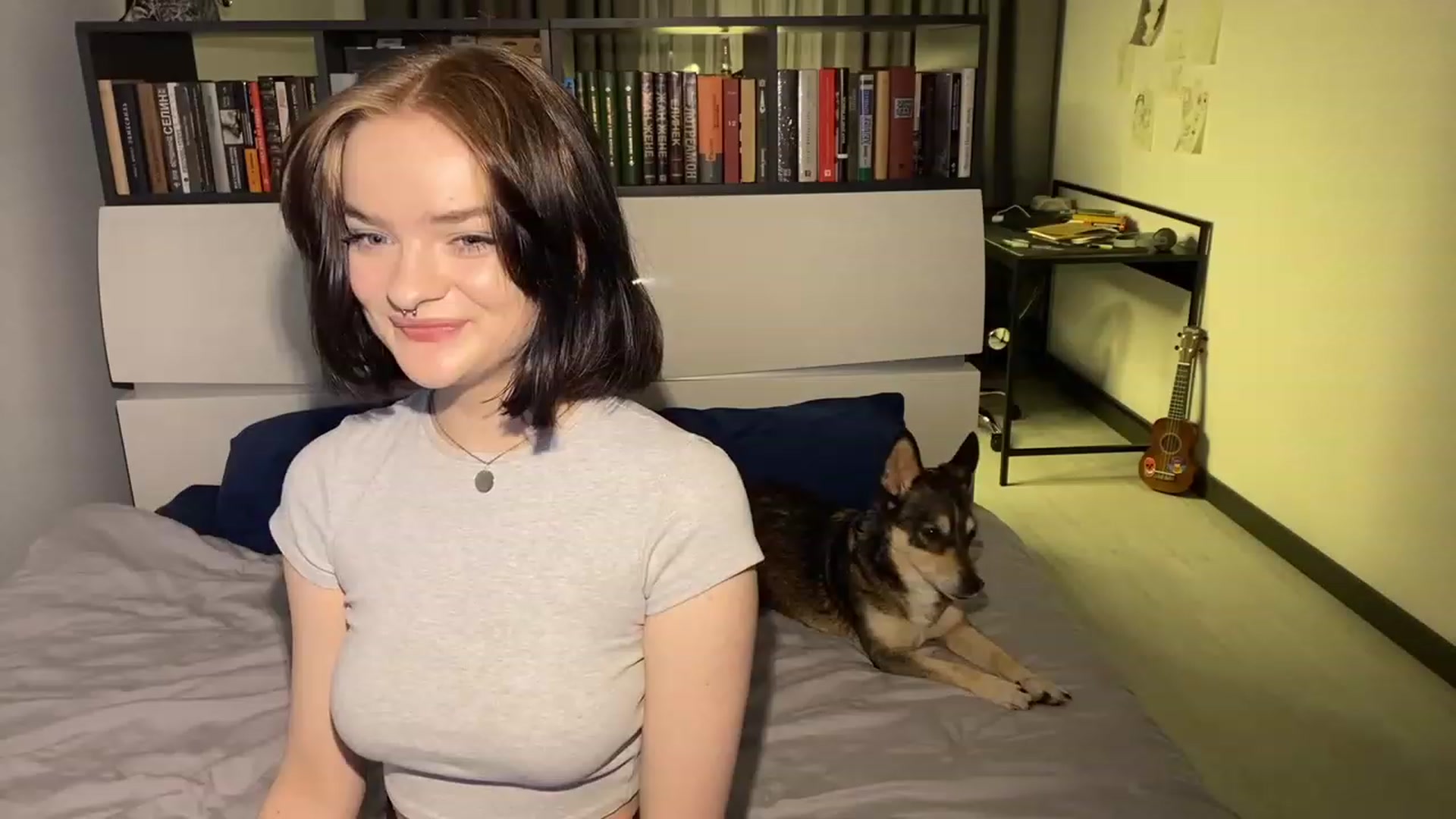 Gallery image thumbnail from CuddlyCloud_'s myfreecams stream on, 01/28/2023, 18:02 image 17 of 20