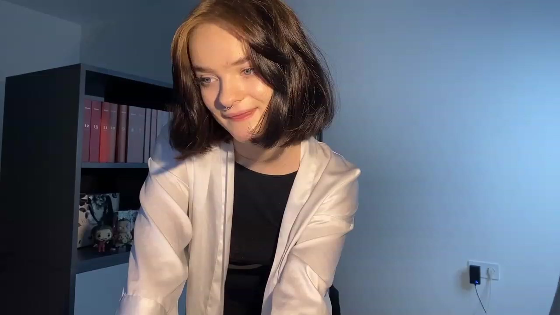 Gallery image thumbnail from CuddlyCloud_'s myfreecams stream on, 01/31/2023, 21:54 image 6 of 20