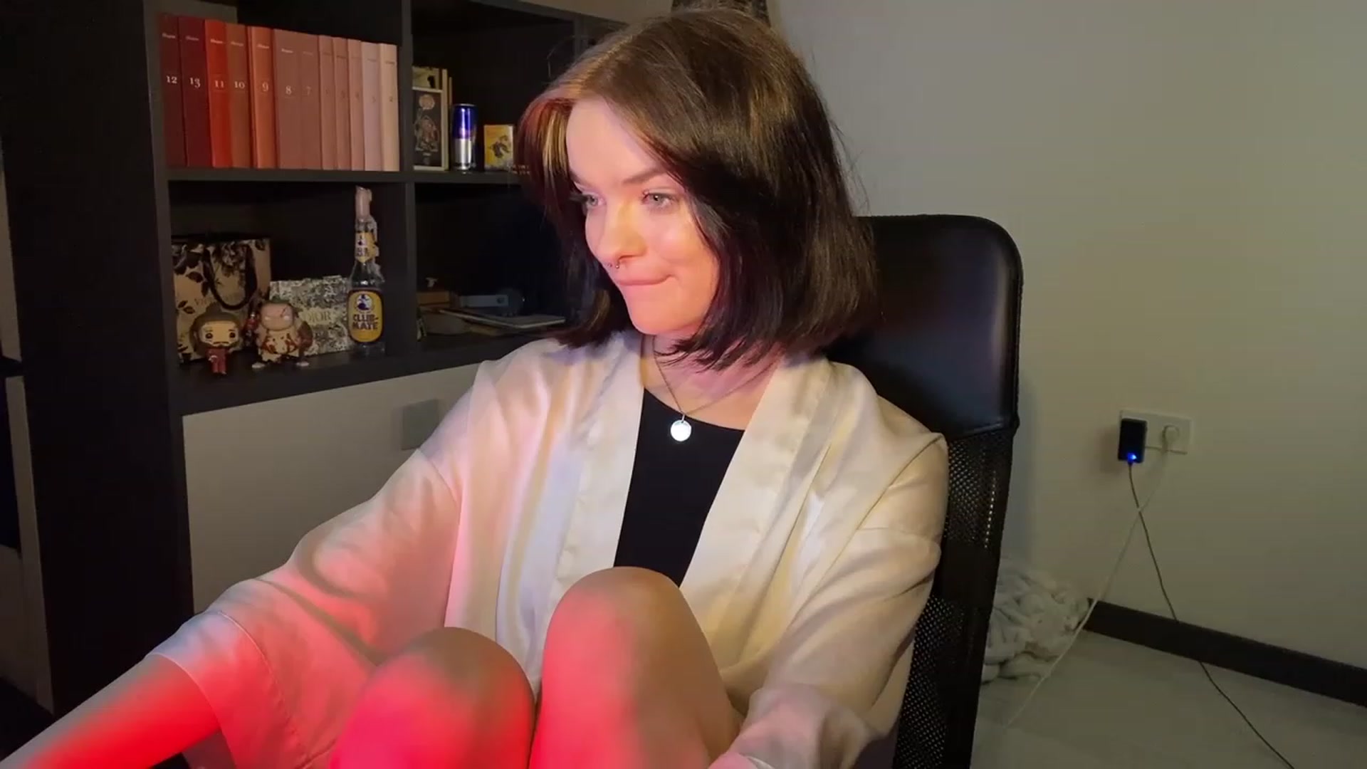 Gallery image thumbnail from CuddlyCloud_'s myfreecams stream on, 02/01/2023, 19:19 image 12 of 20