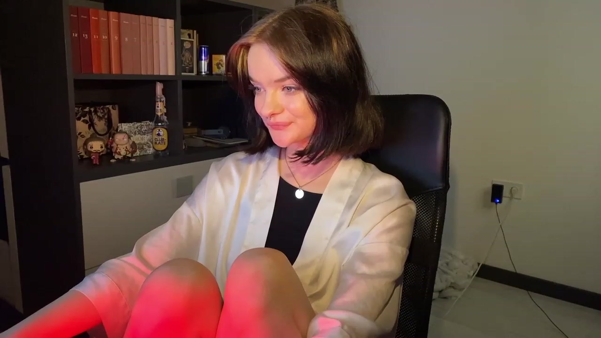 Gallery image thumbnail from CuddlyCloud_'s myfreecams stream on, 02/01/2023, 19:19 image 16 of 20