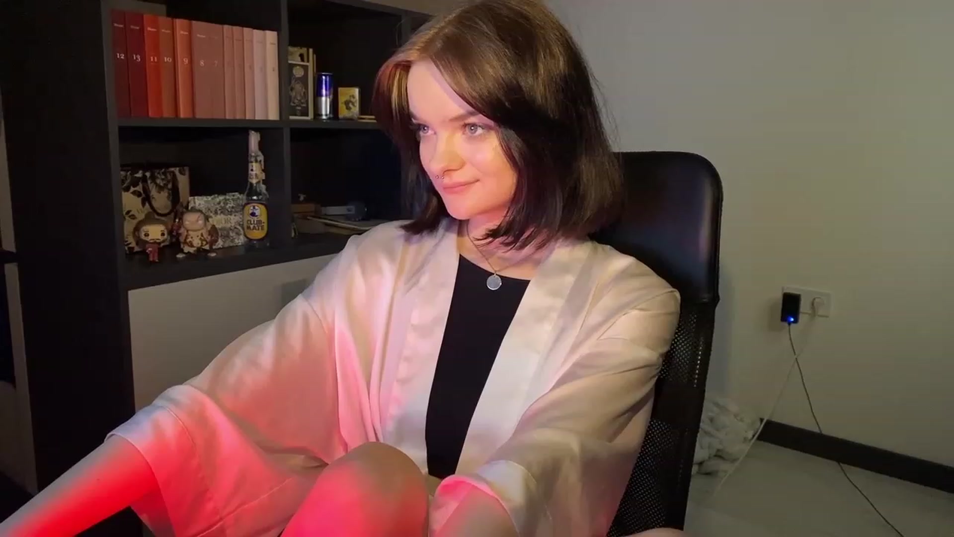 Gallery image thumbnail from CuddlyCloud_'s myfreecams stream on, 02/01/2023, 19:19 image 9 of 20