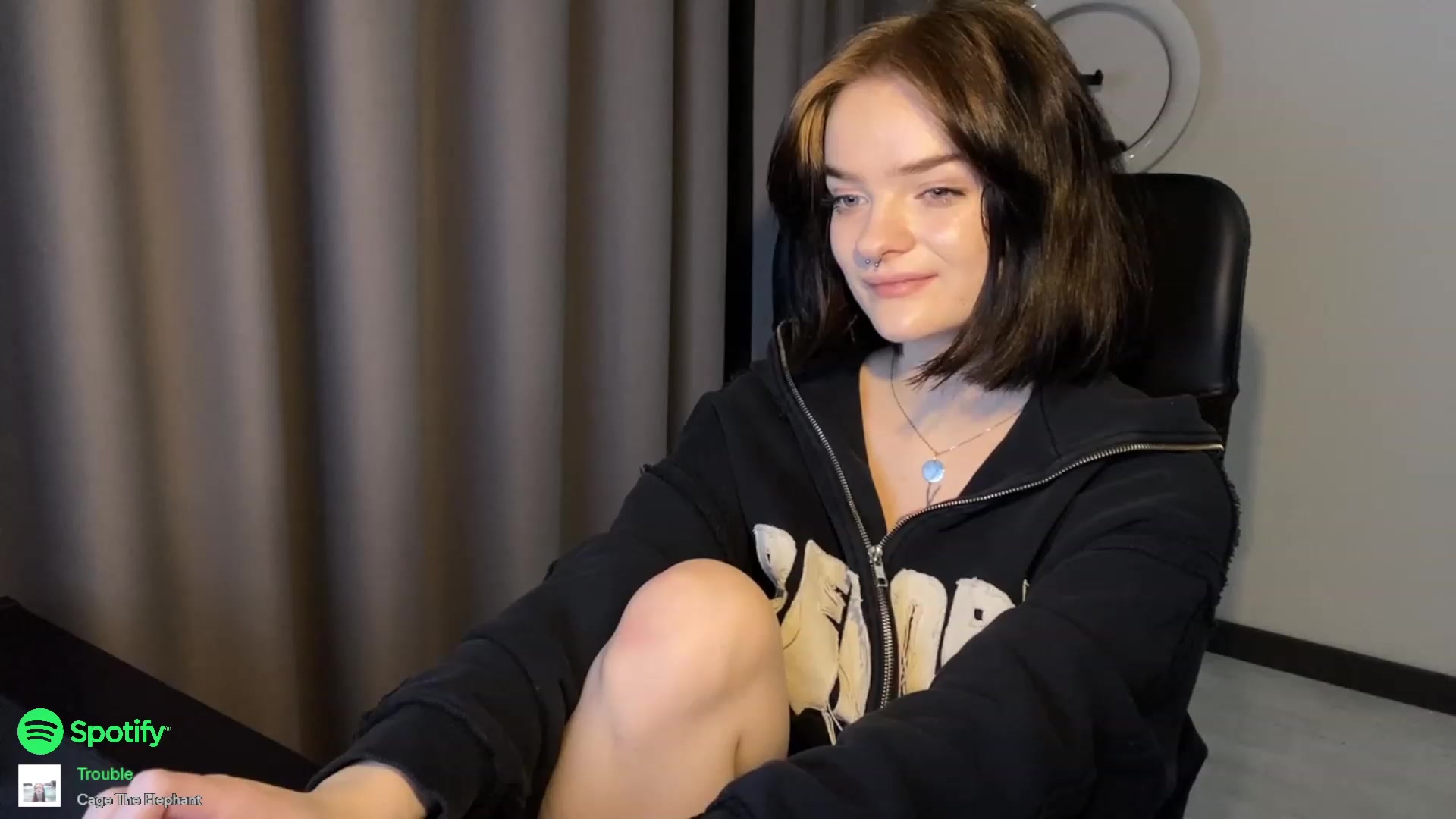 Gallery image thumbnail from CuddlyCloud_'s myfreecams stream on, 02/04/2023, 21:07 image 16 of 20