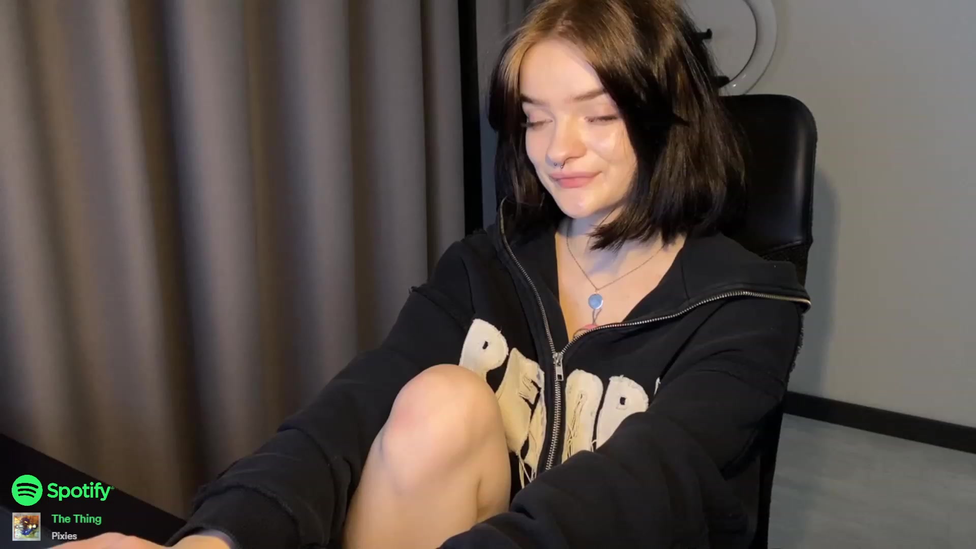Gallery image thumbnail from CuddlyCloud_'s myfreecams stream on, 02/04/2023, 21:07 image 12 of 20