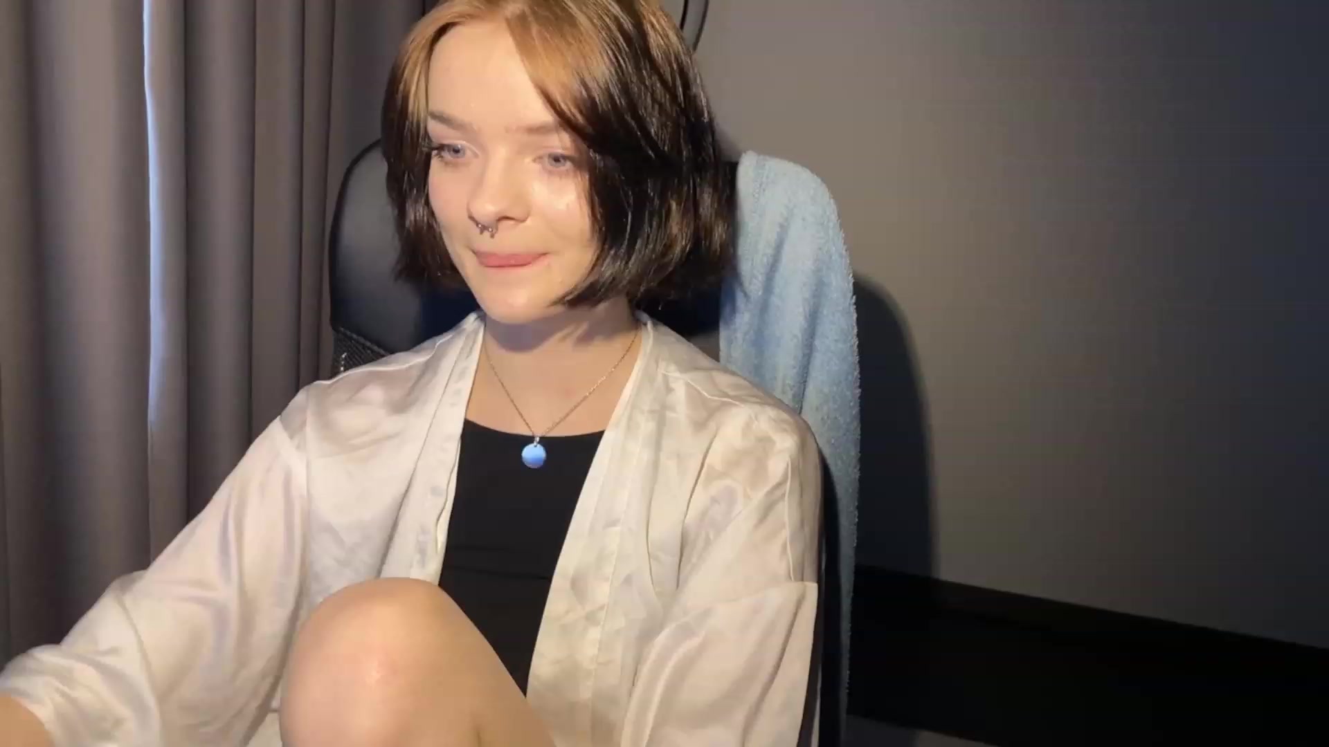 Gallery image thumbnail from CuddlyCloud_'s myfreecams stream on, 02/12/2023, 12:10 image 9 of 20