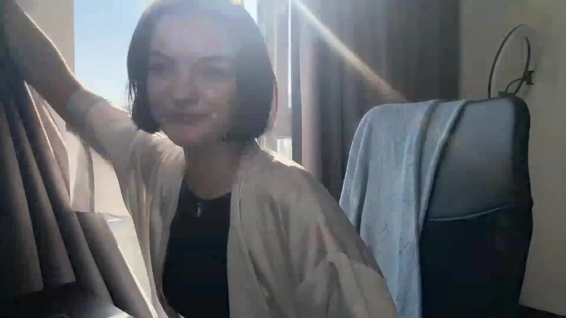 Gallery image thumbnail from CuddlyCloud_'s myfreecams stream on, 02/15/2023, 12:28 image 9 of 20