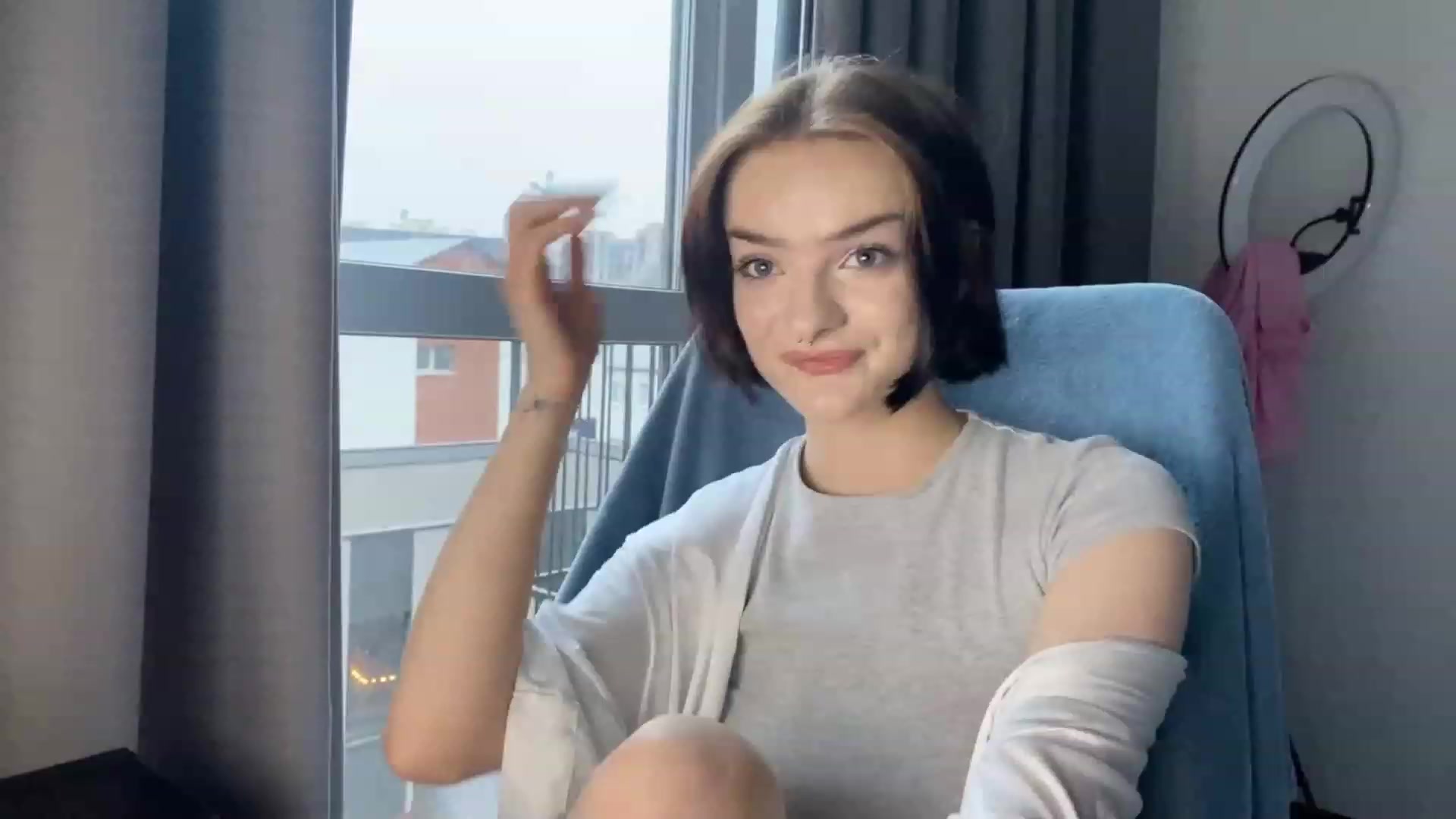 Gallery image thumbnail from CuddlyCloud_'s myfreecams stream on, 02/17/2023, 15:42 image 2 of 20