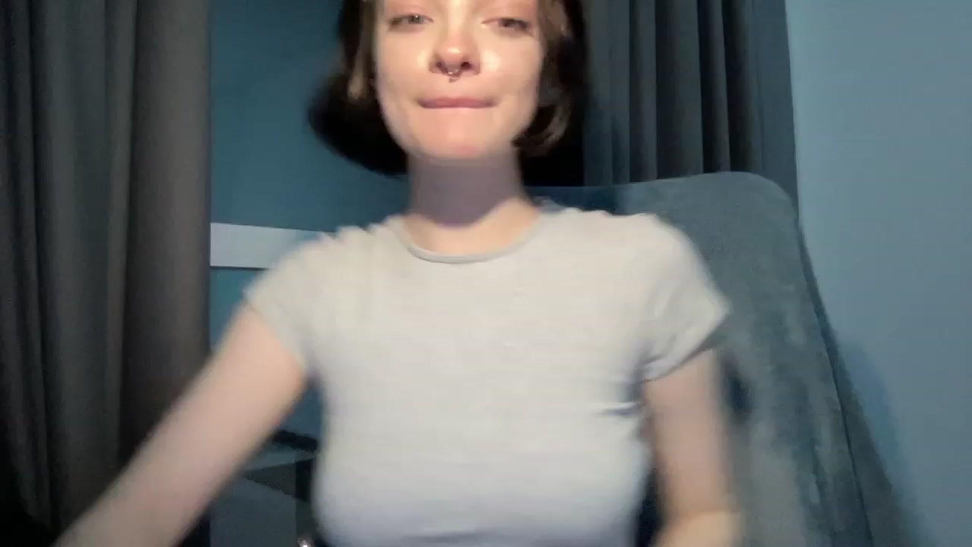 Gallery image thumbnail from CuddlyCloud_'s myfreecams stream on, 02/19/2023, 17:27 image 18 of 20