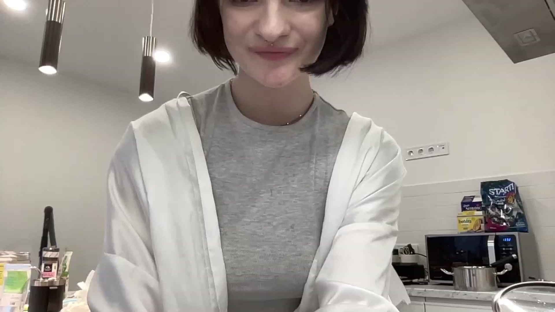 Gallery image thumbnail from CuddlyCloud_'s myfreecams stream on, 02/20/2023, 13:58 image 12 of 20