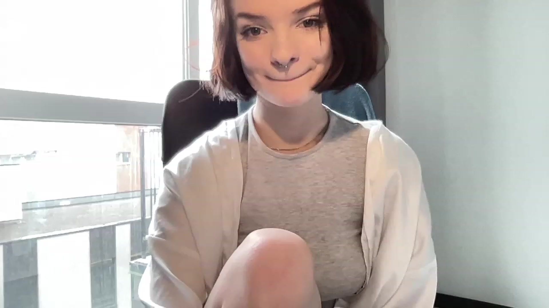Gallery image thumbnail from CuddlyCloud_'s myfreecams stream on, 02/20/2023, 13:58 image 19 of 20