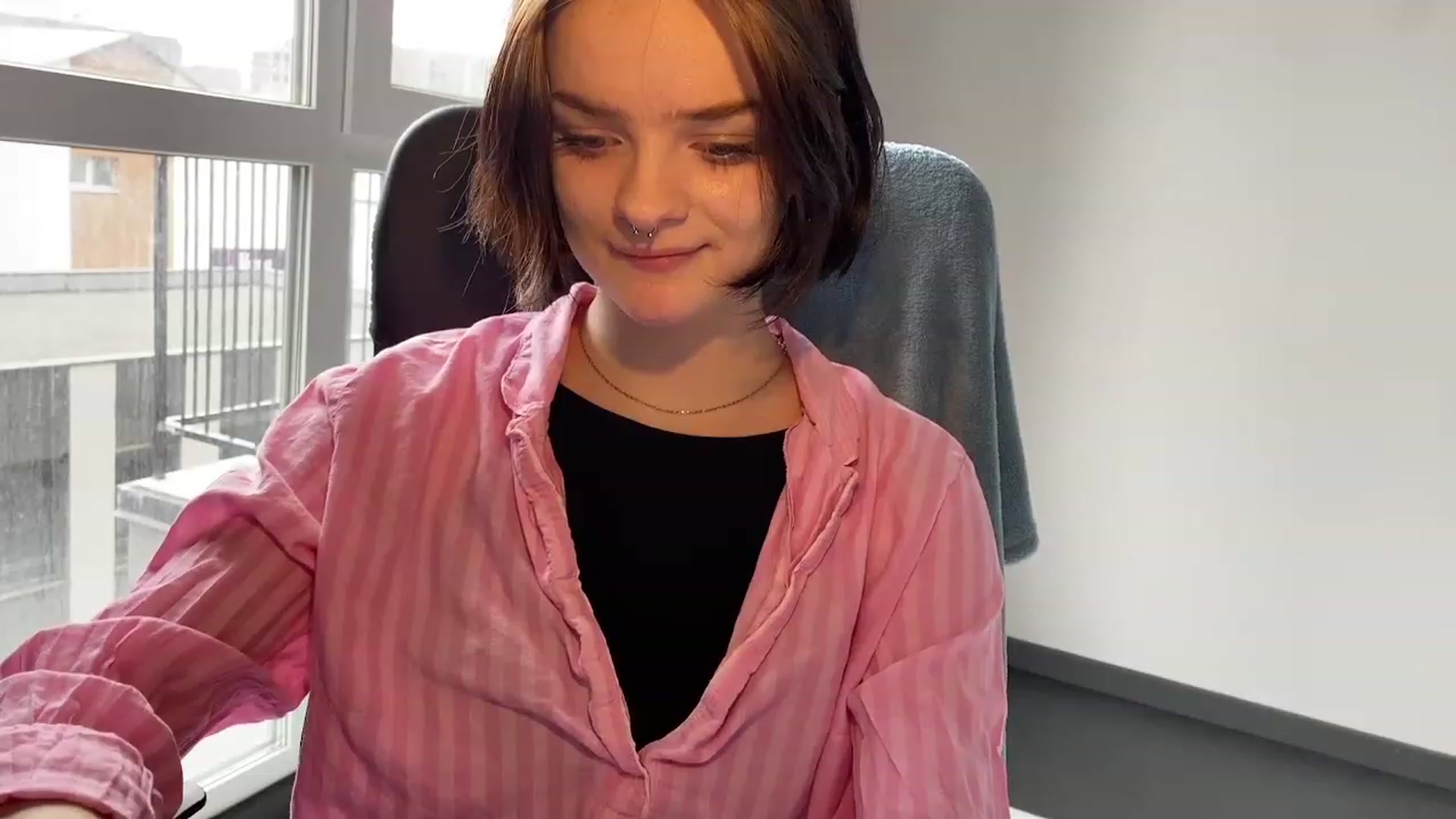 Gallery image thumbnail from CuddlyCloud_'s myfreecams stream on, 02/22/2023, 13:52 image 13 of 20