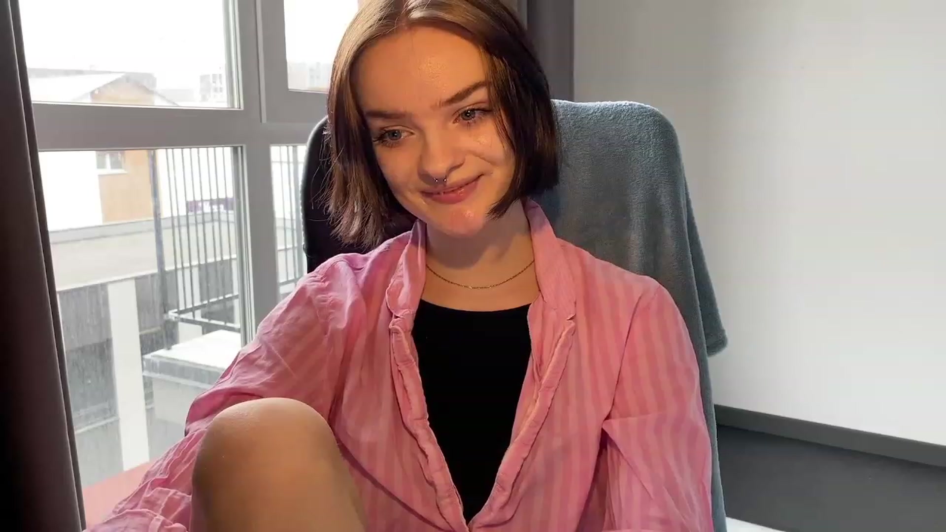 Gallery image thumbnail from CuddlyCloud_'s myfreecams stream on, 02/22/2023, 13:52 image 18 of 20