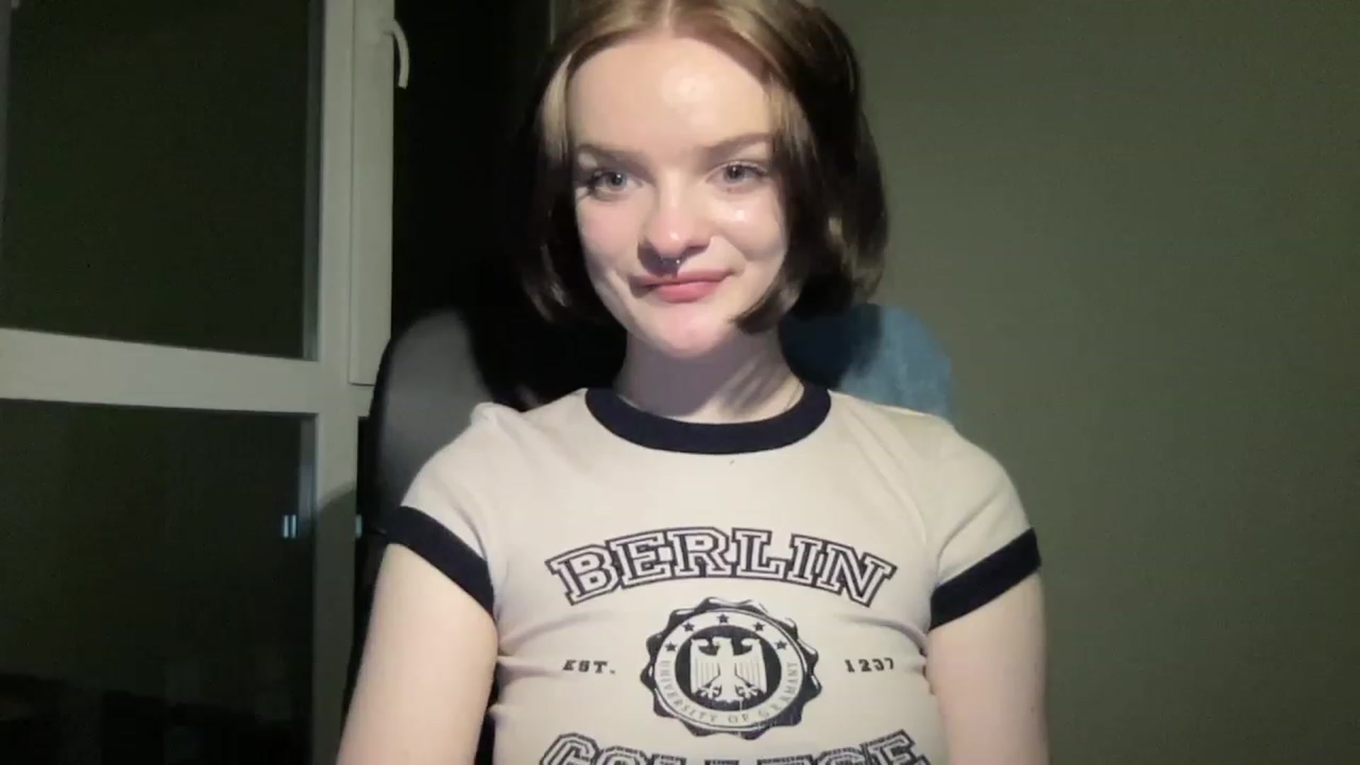 Gallery image thumbnail from CuddlyCloud_'s myfreecams stream on, 02/22/2023, 20:34 image 6 of 20