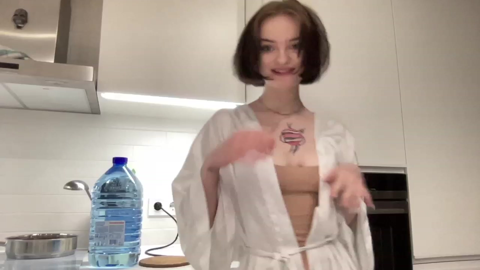 Gallery image thumbnail from CuddlyCloud_'s myfreecams stream on, 02/23/2023, 12:04 image 3 of 20
