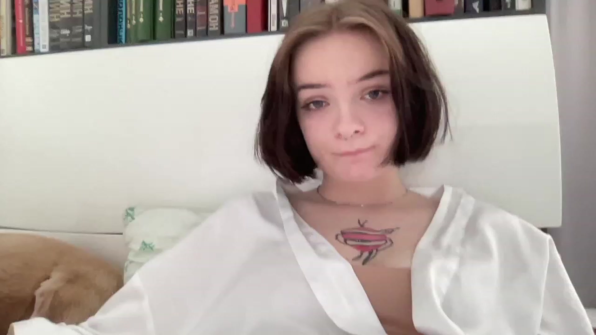 Gallery image thumbnail from CuddlyCloud_'s myfreecams stream on, 02/23/2023, 12:37 image 18 of 20