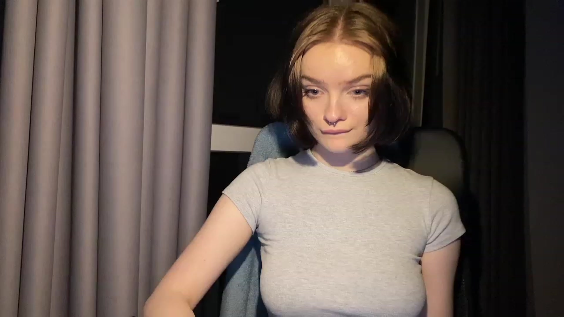 Gallery image thumbnail from CuddlyCloud_'s myfreecams stream on, 02/27/2023, 19:33 image 15 of 20