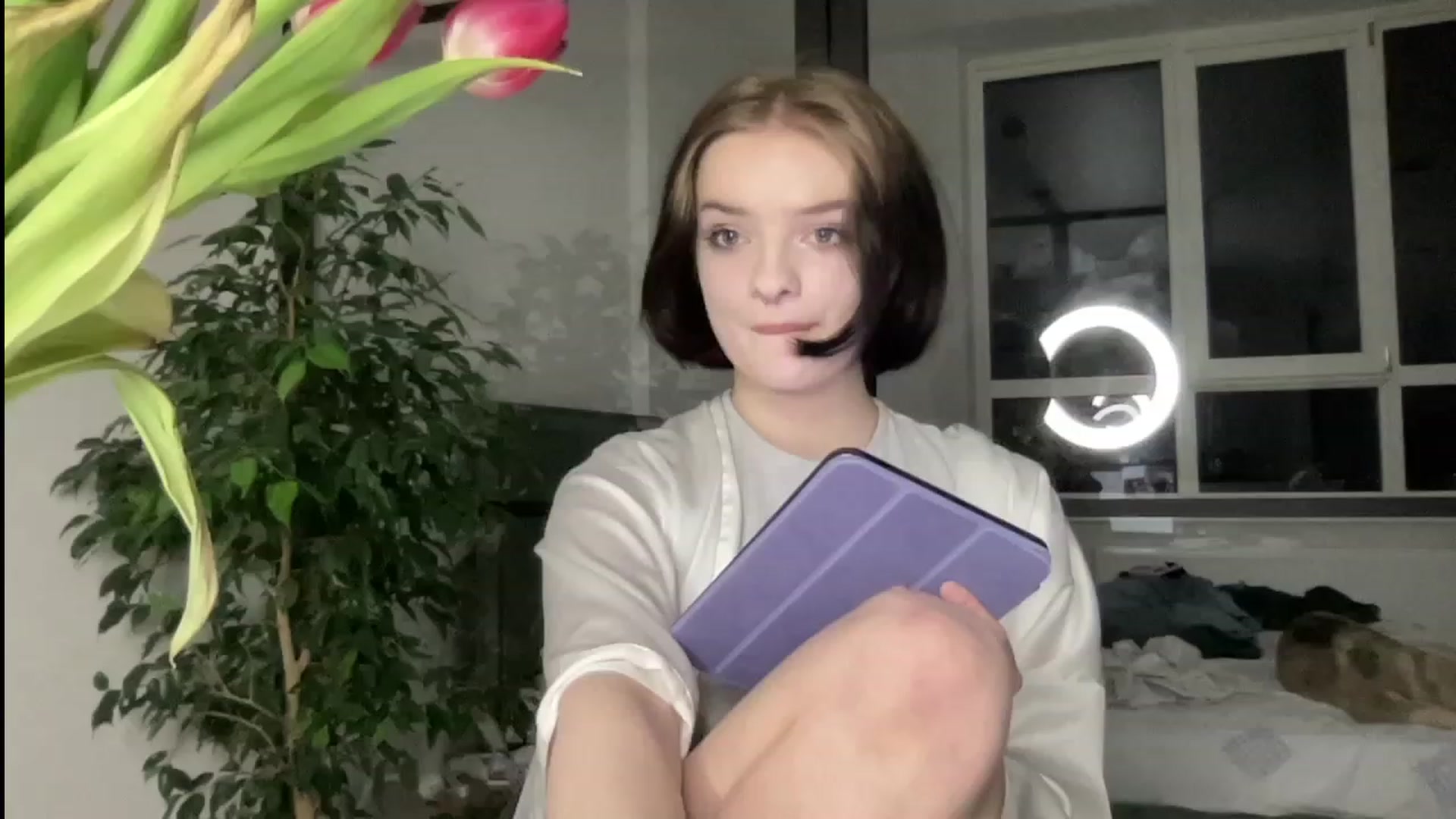 Gallery image thumbnail from CuddlyCloud_'s myfreecams stream on, 03/12/2023, 18:04 image 10 of 20