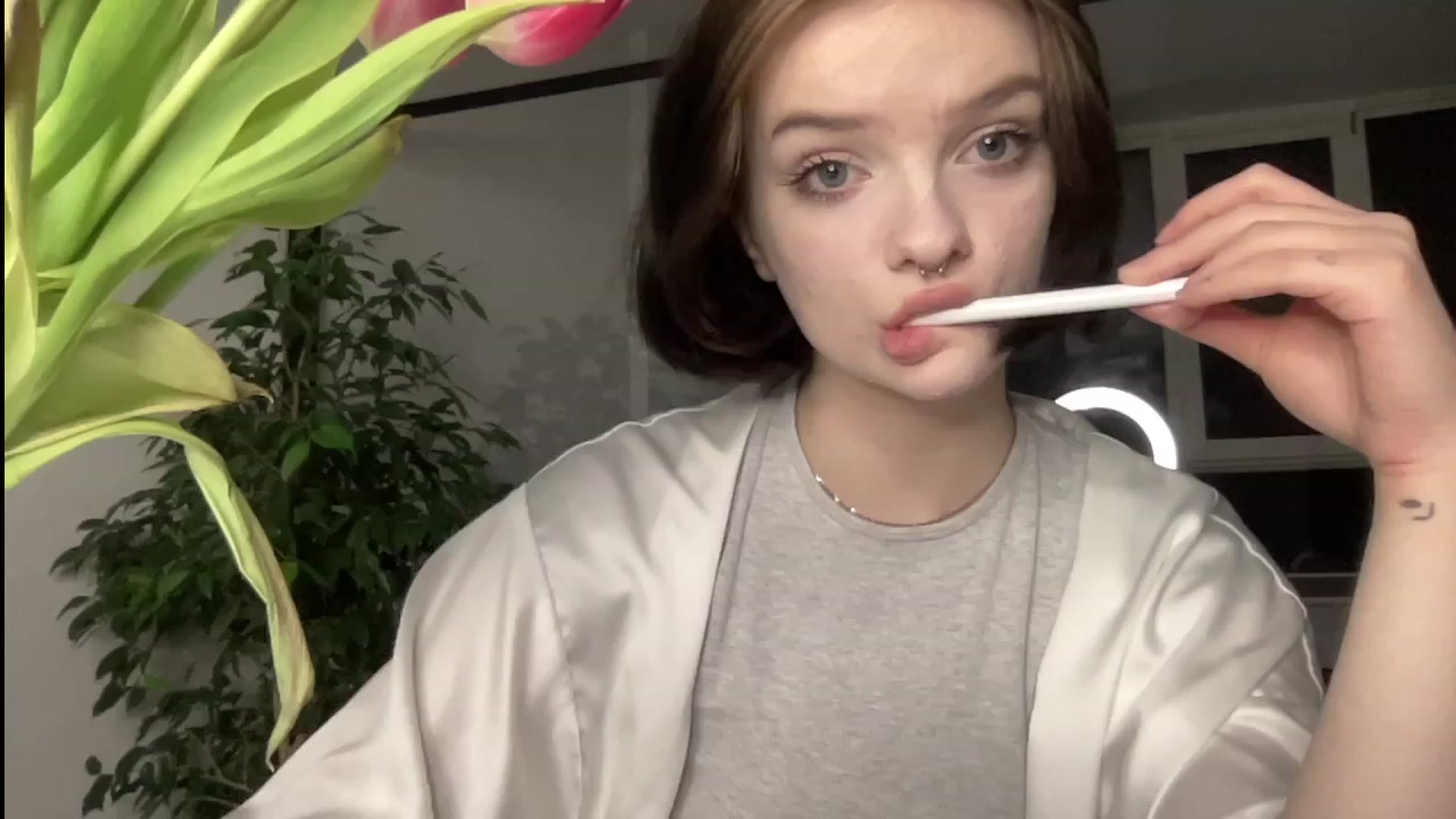 Gallery image thumbnail from CuddlyCloud_'s myfreecams stream on, 03/12/2023, 18:04 image 17 of 20