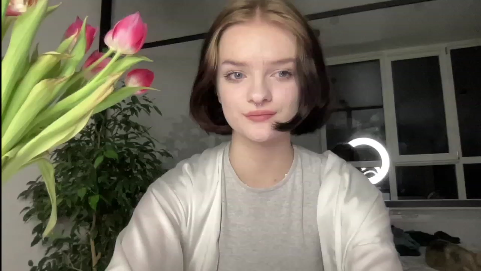 Gallery image thumbnail from CuddlyCloud_'s myfreecams stream on, 03/12/2023, 18:04 image 8 of 20