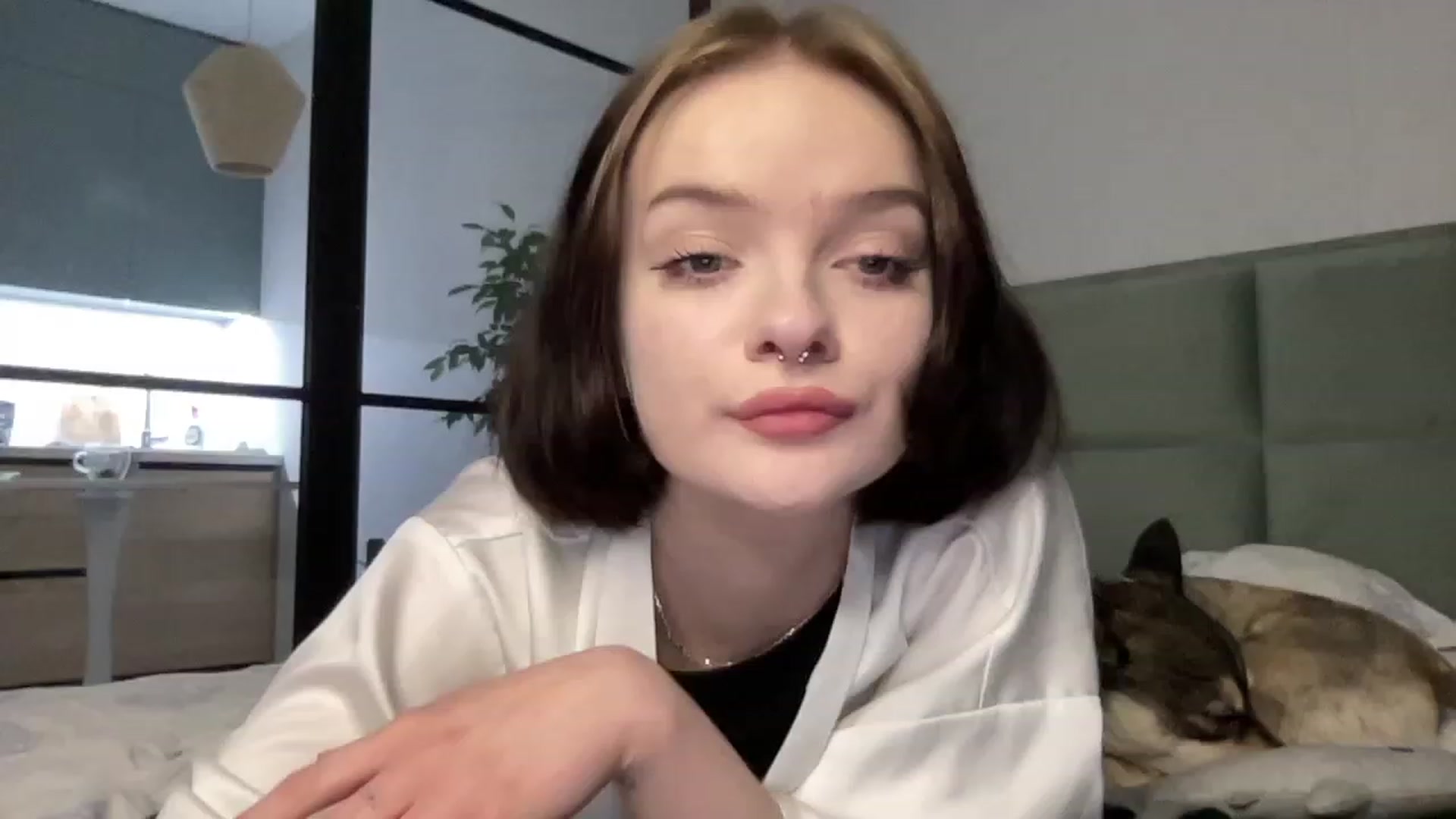 Gallery image thumbnail from CuddlyCloud_'s myfreecams stream on, 03/18/2023, 19:12 image 5 of 20