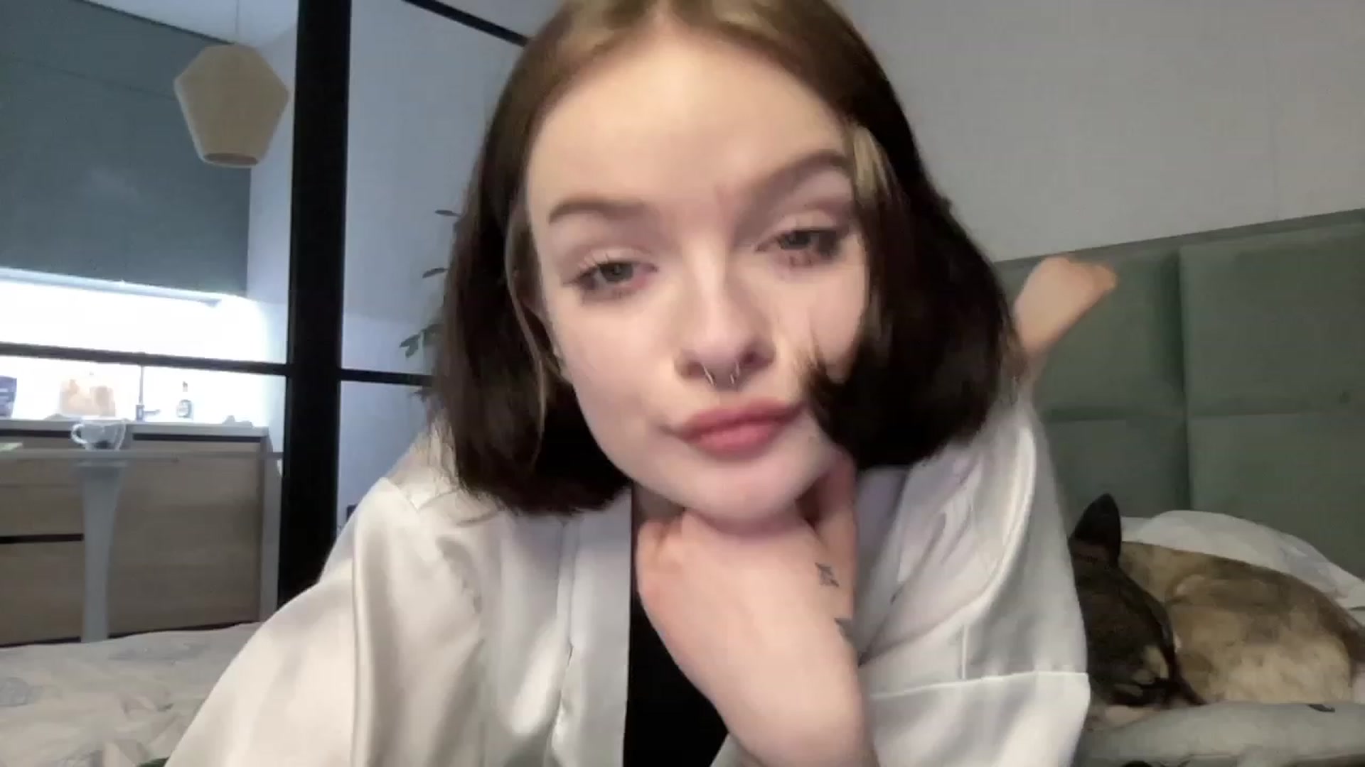Gallery image thumbnail from CuddlyCloud_'s myfreecams stream on, 03/18/2023, 19:12 image 14 of 20