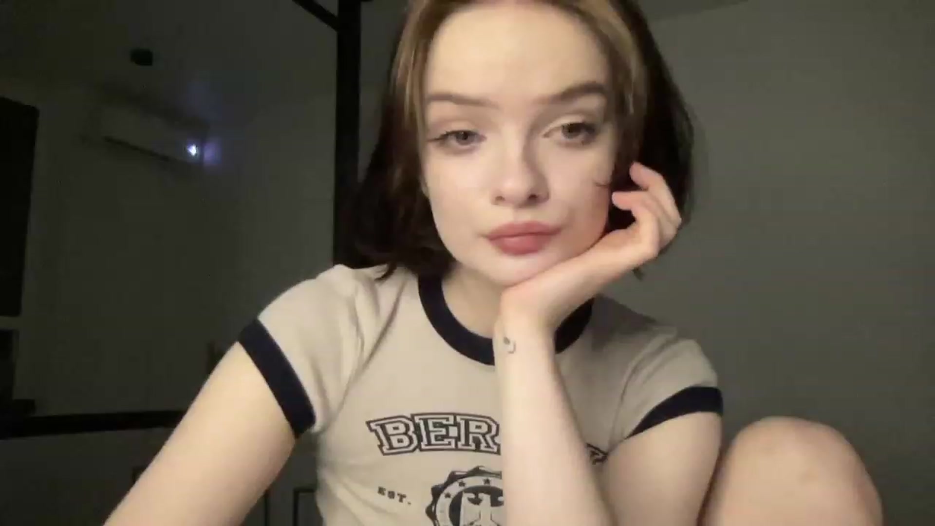 Gallery image thumbnail from CuddlyCloud_'s myfreecams stream on, 03/25/2023, 18:39 image 7 of 20