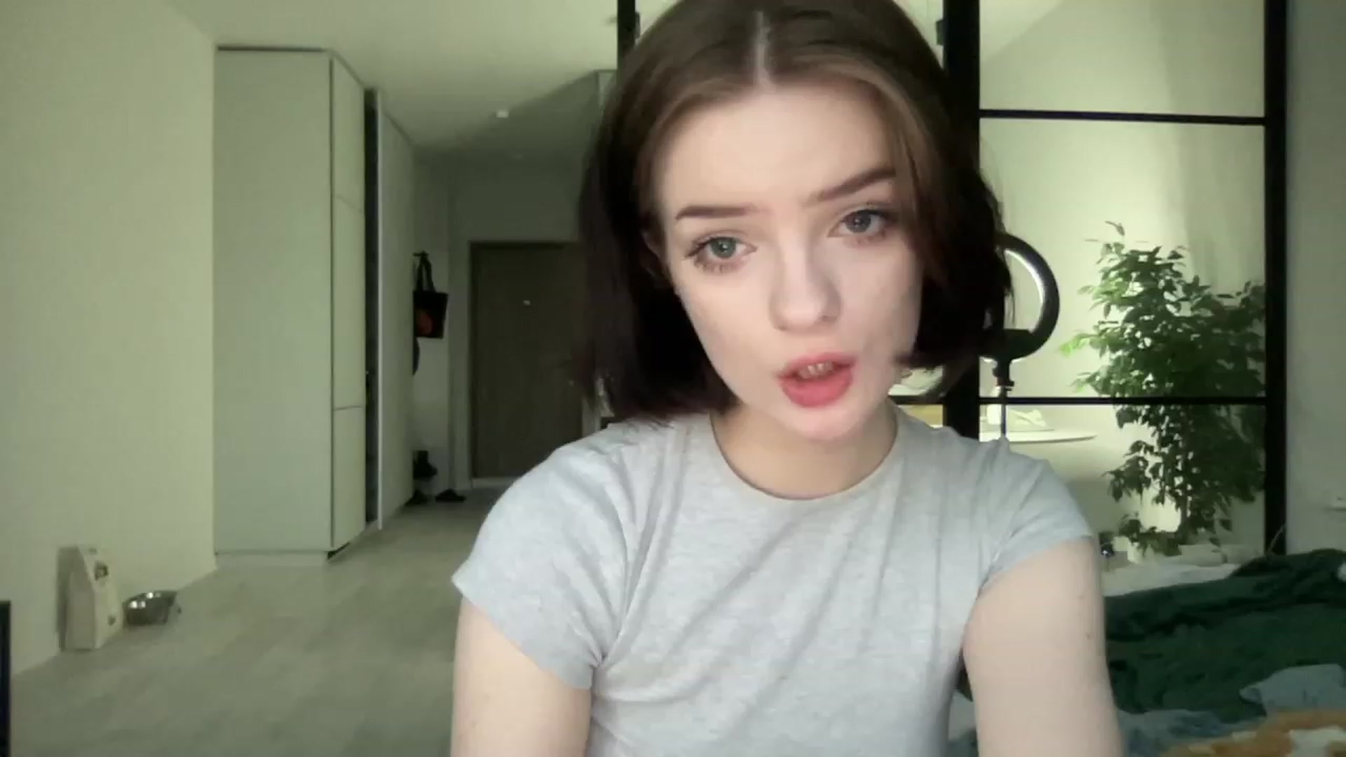 Gallery image thumbnail from CuddlyCloud_'s myfreecams stream on, 03/26/2023, 16:34 image 14 of 20