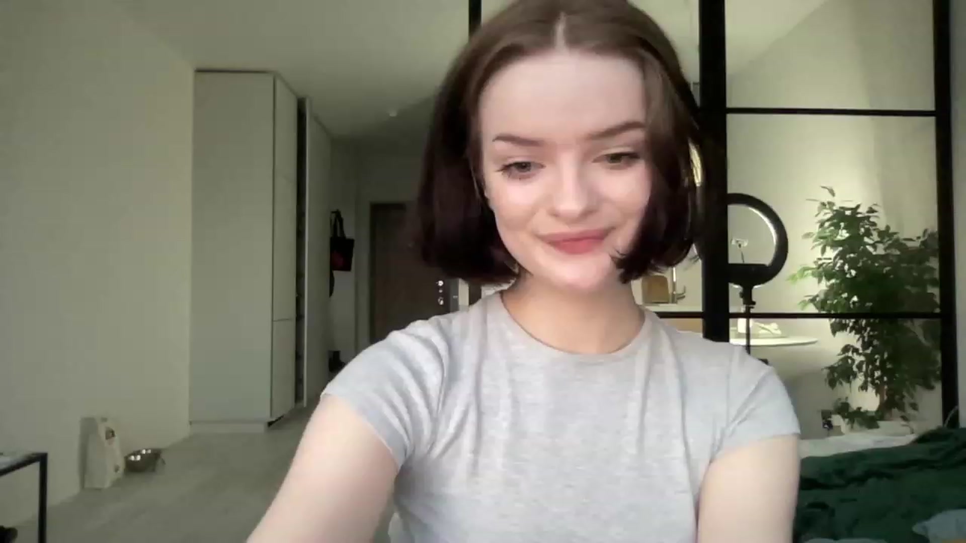 Gallery image thumbnail from CuddlyCloud_'s myfreecams stream on, 03/26/2023, 16:34 image 2 of 20