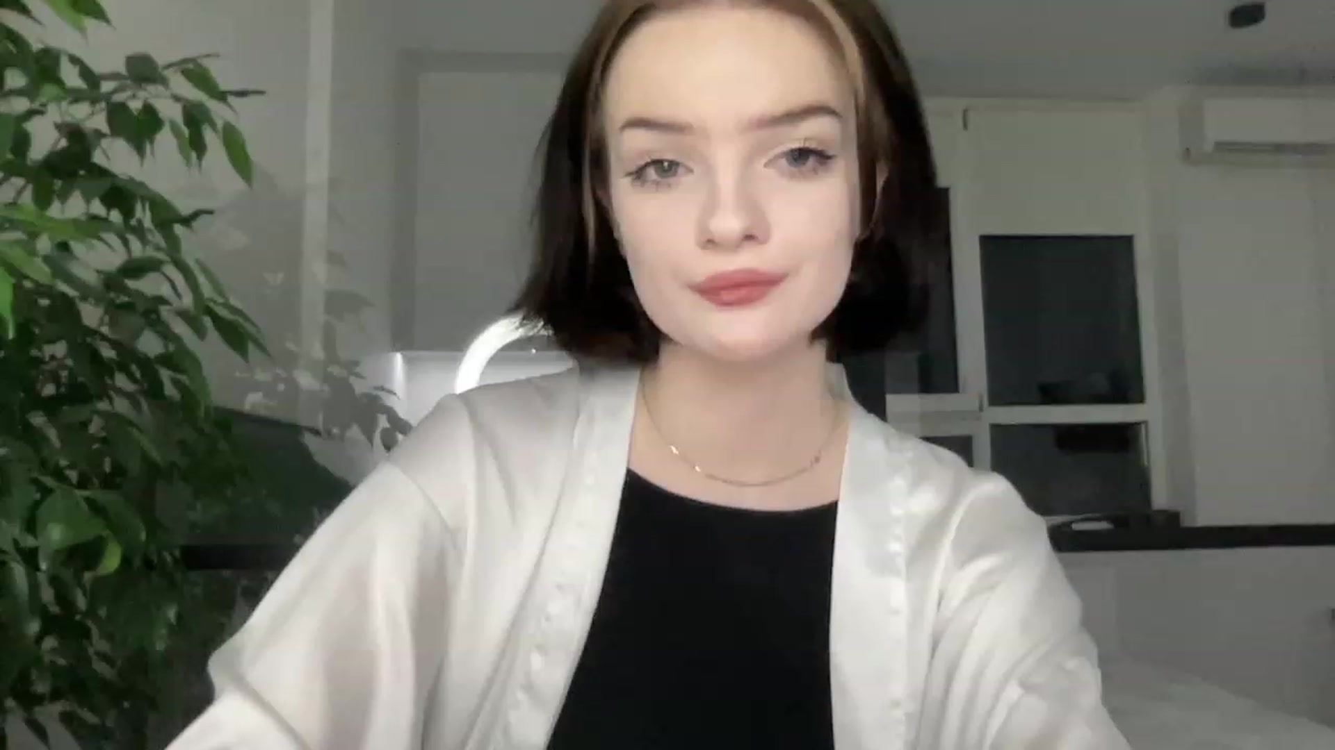Gallery image thumbnail from CuddlyCloud_'s myfreecams stream on, 03/26/2023, 18:47 image 8 of 20