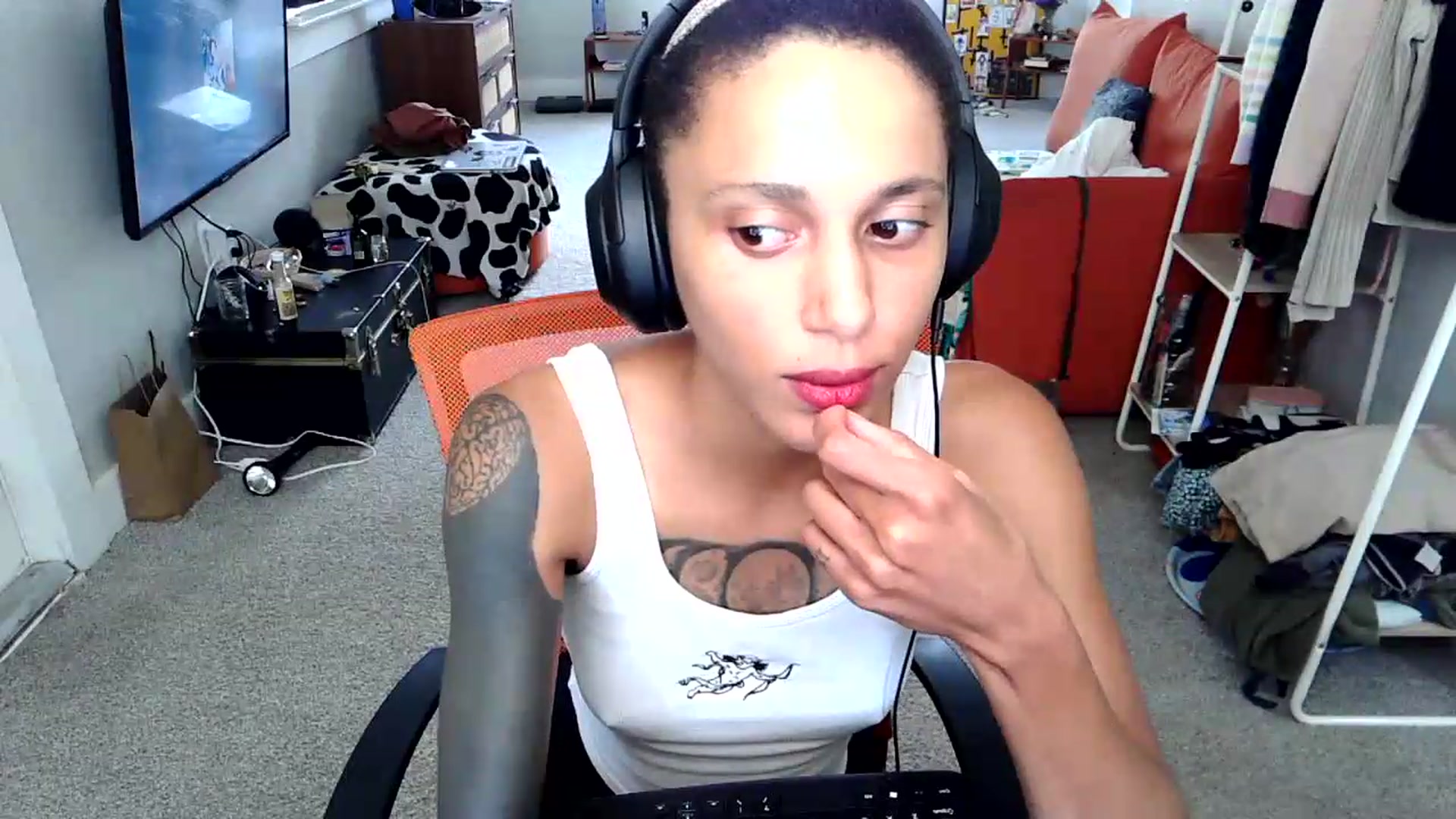 Gallery image thumbnail from CumFe's myfreecams stream on, 06/09/2026, 19:31 image 20 of 20