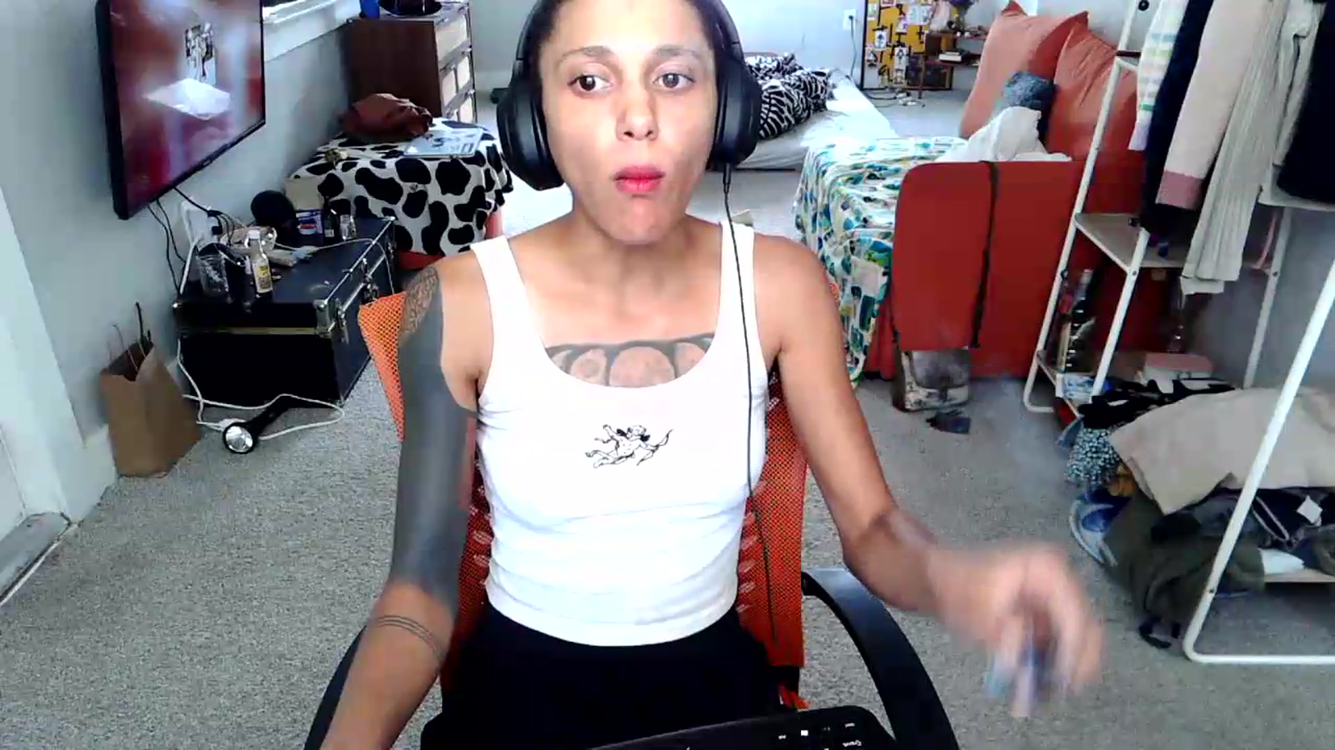 Gallery image thumbnail from CumFe's myfreecams stream on, 06/09/2026, 19:31 image 11 of 20