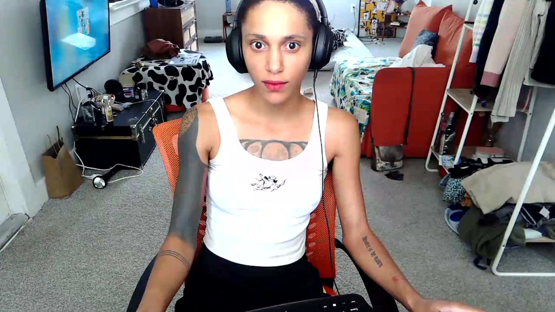 Gallery image thumbnail from CumFe's myfreecams stream on, 06/09/2026, 19:31 image 14 of 20
