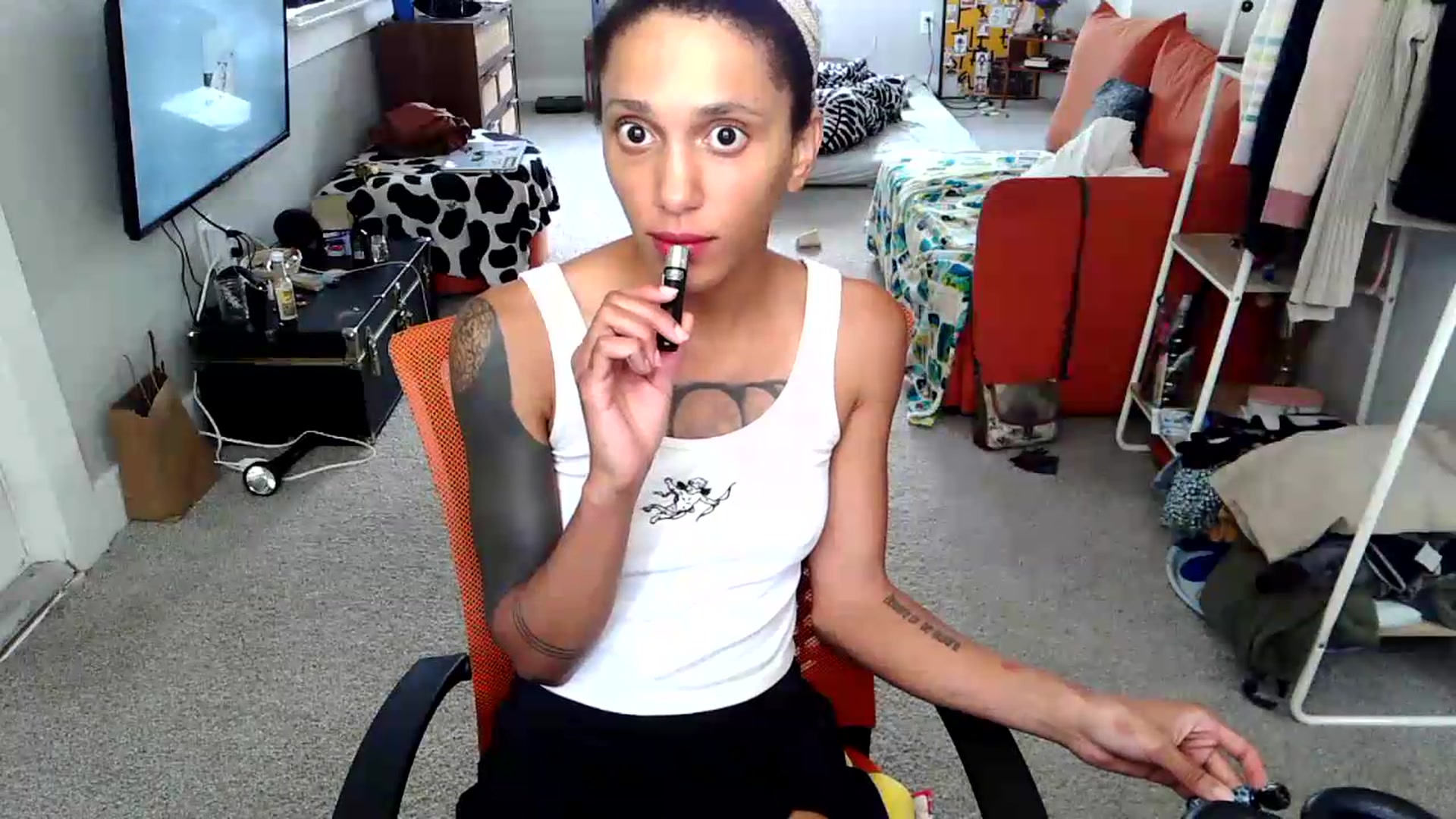 Gallery image thumbnail from CumFe's myfreecams stream on, 06/09/2026, 19:31 image 7 of 20