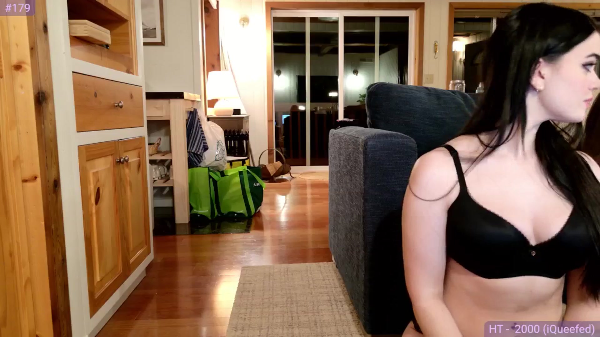 Gallery image thumbnail from CumSlutsSis's myfreecams stream on, 05/28/2024, 09:25 image 18 of 20