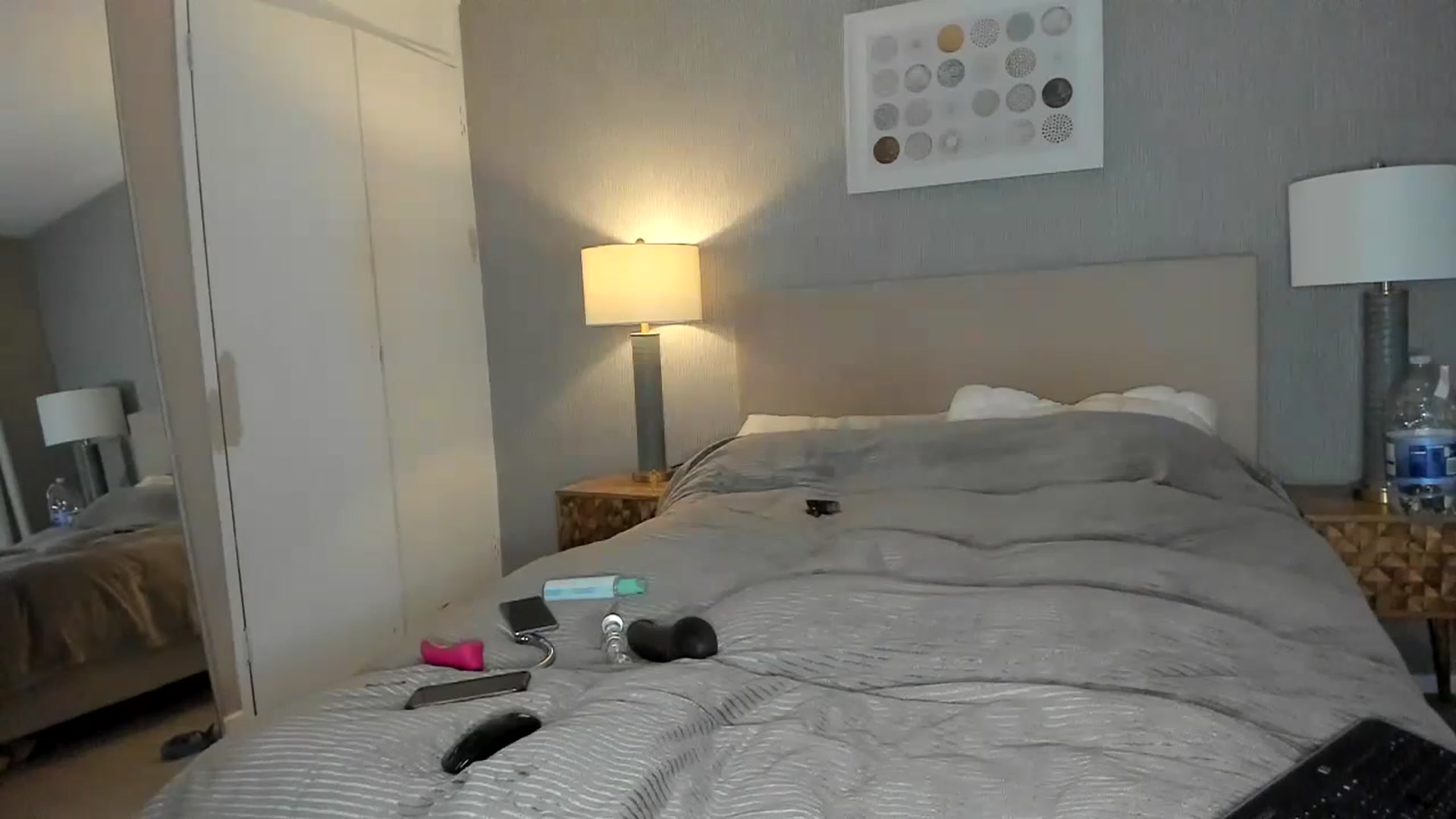 Gallery image thumbnail from Cummycamila's myfreecams stream on, 12/12/2023, 13:47 image 17 of 20