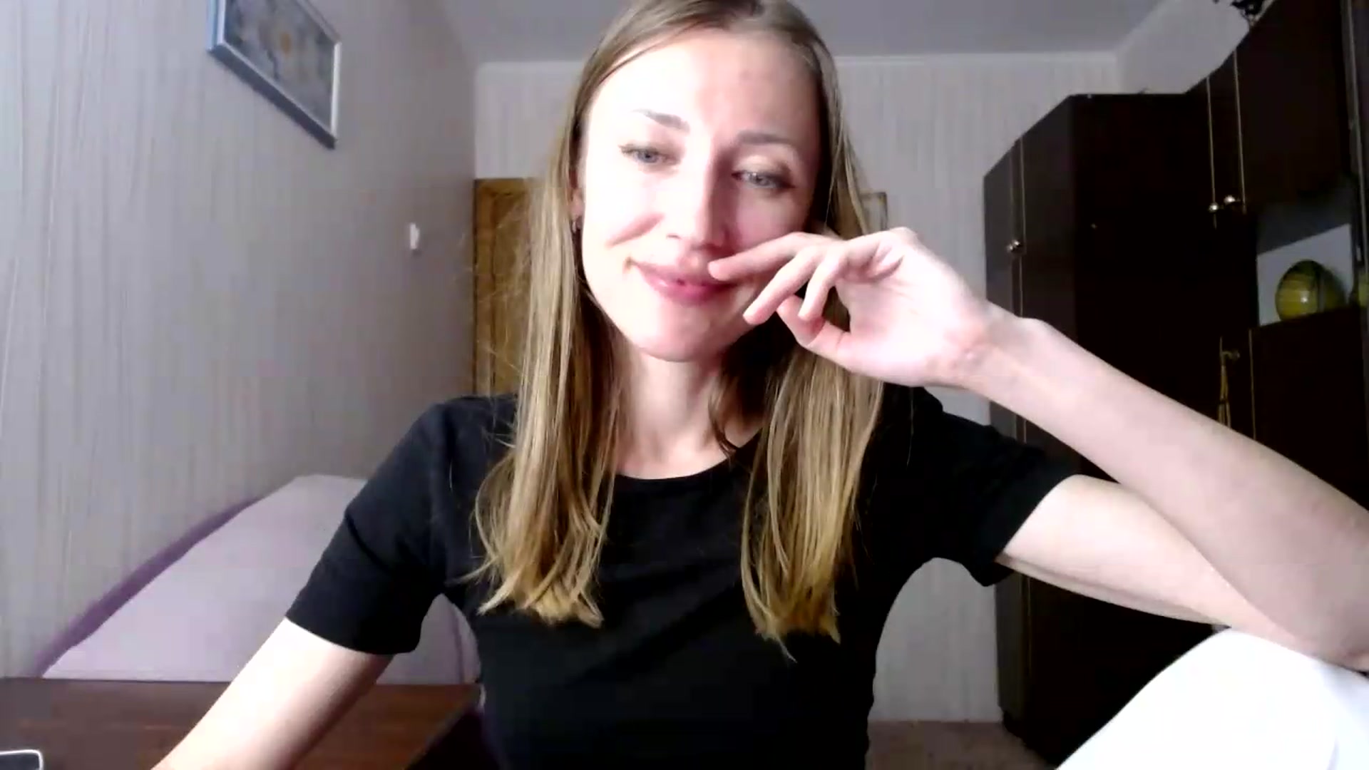 Gallery image thumbnail from CupOfKate's myfreecams stream on, 09/16/2026, 19:10 image 20 of 20