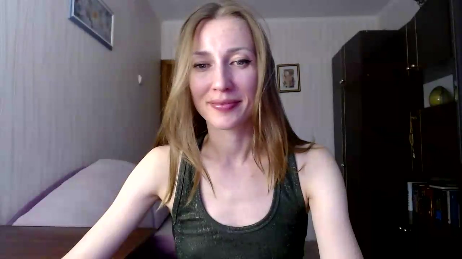 Gallery image thumbnail from CupOfKate's myfreecams stream on, 09/17/2026, 16:56 image 7 of 20