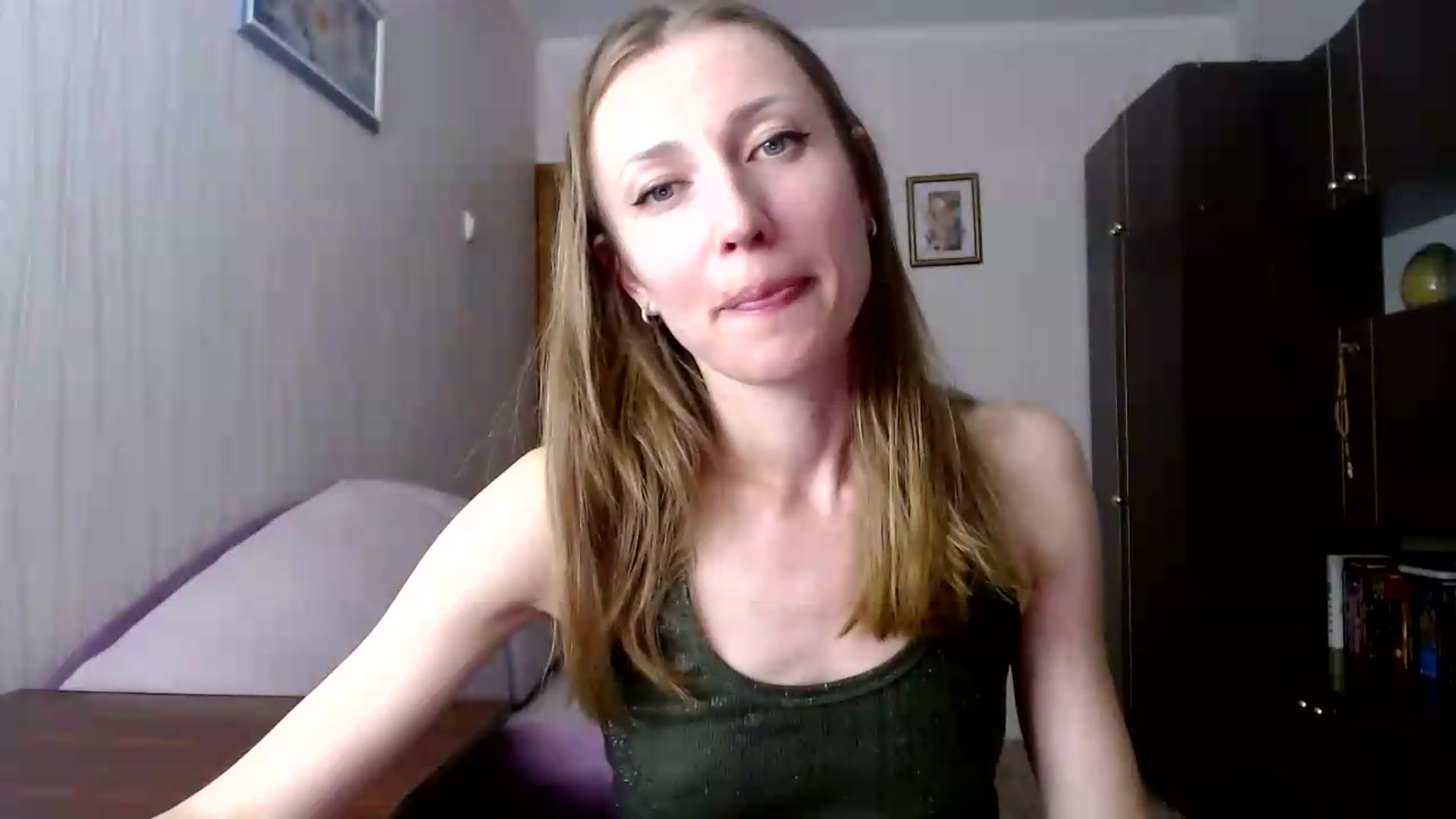 Gallery image thumbnail from CupOfKate's myfreecams stream on, 09/17/2026, 16:56 image 17 of 20