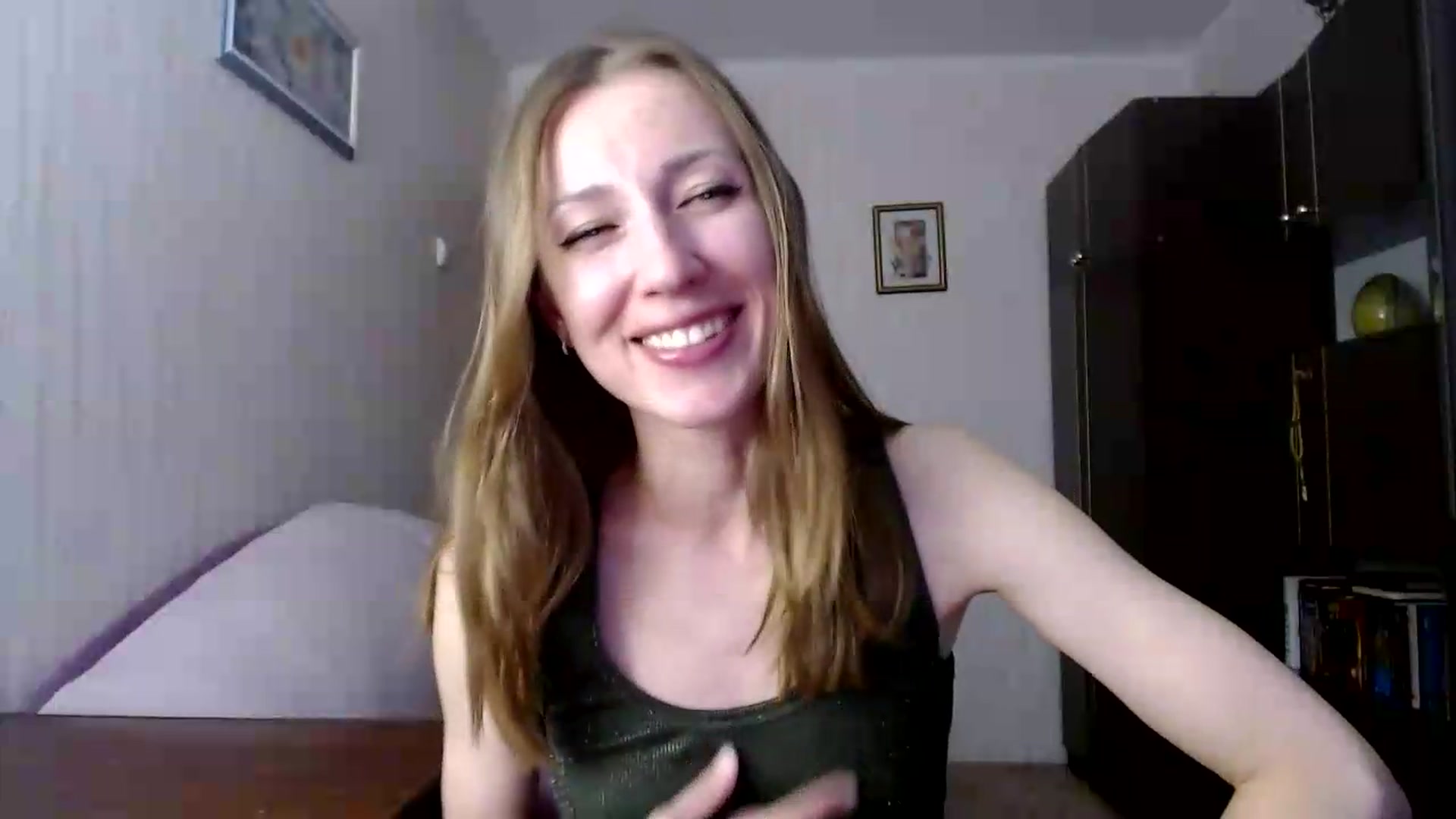 Gallery image thumbnail from CupOfKate's myfreecams stream on, 09/17/2026, 16:56 image 9 of 20