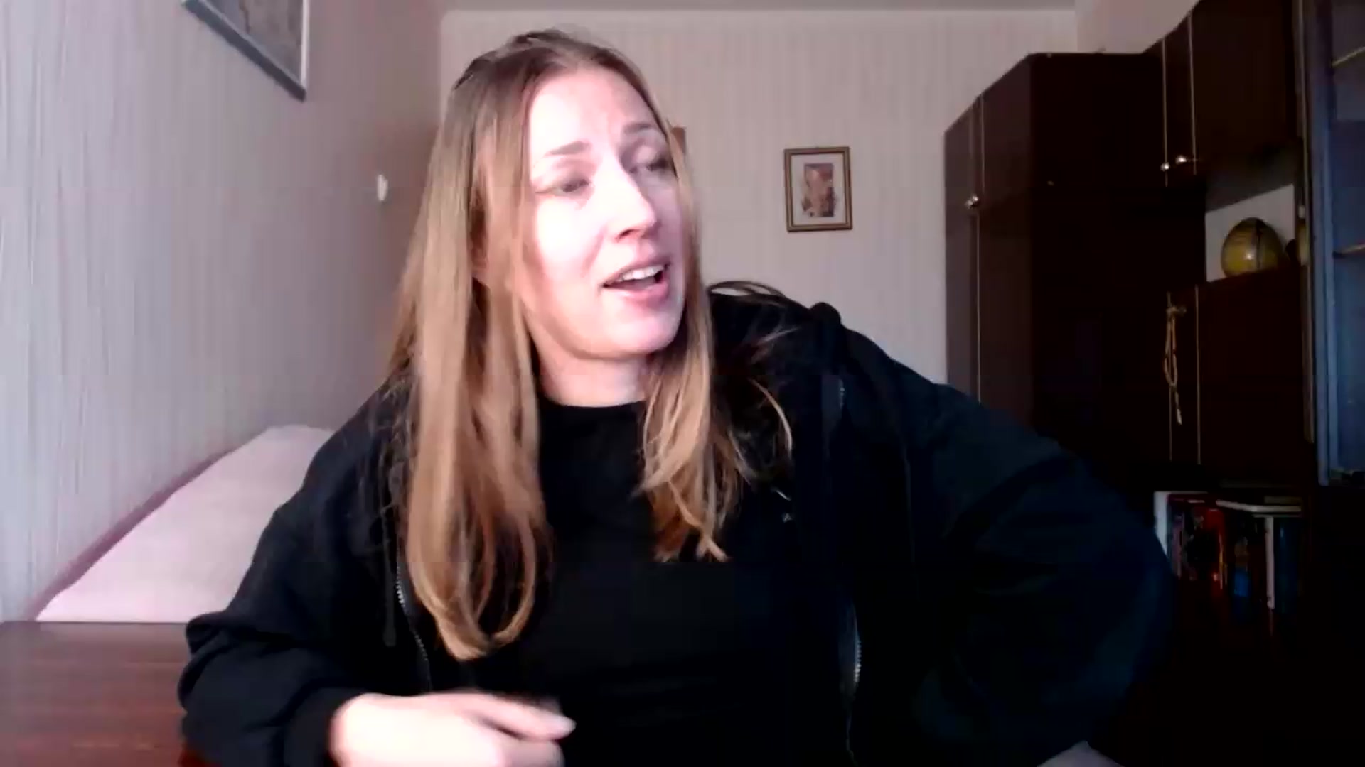 Gallery image thumbnail from CupOfKate's myfreecams stream on, 09/21/2026, 15:08 image 5 of 20