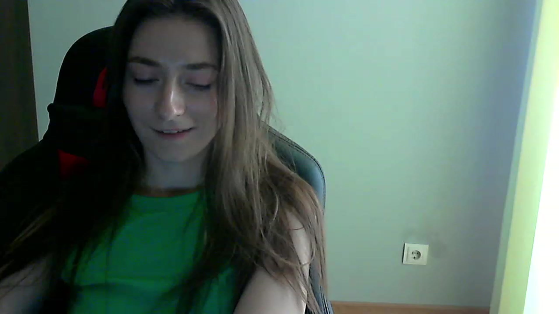 Gallery image thumbnail from CupcakELin's myfreecams stream on, 06/10/2023, 11:06 image 17 of 20