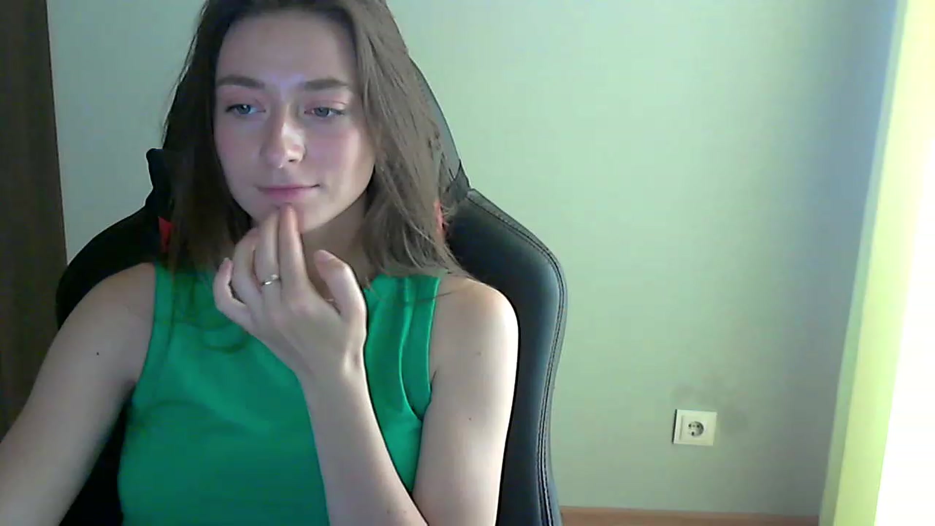 Gallery image thumbnail from CupcakELin's myfreecams stream on, 06/10/2023, 11:06 image 6 of 20