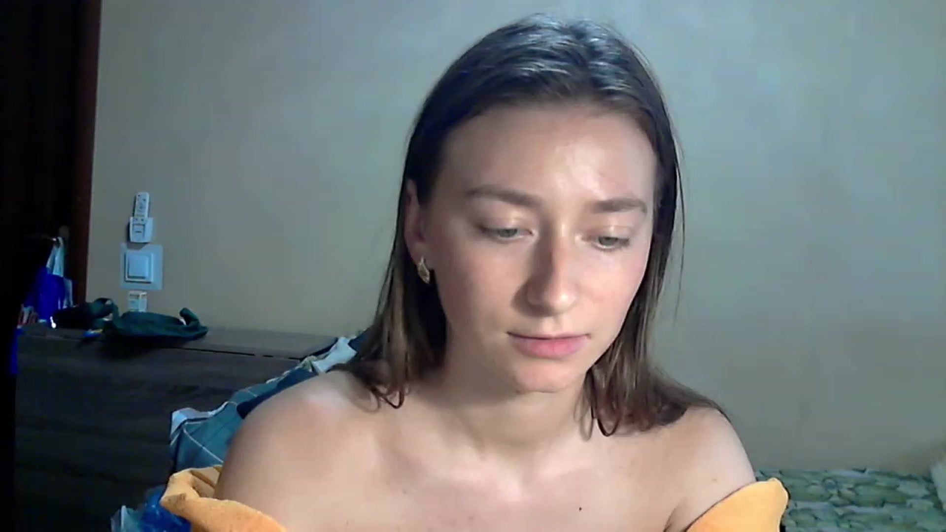 Gallery image thumbnail from CupcakELin's myfreecams stream on, 06/12/2023, 12:03 image 2 of 20