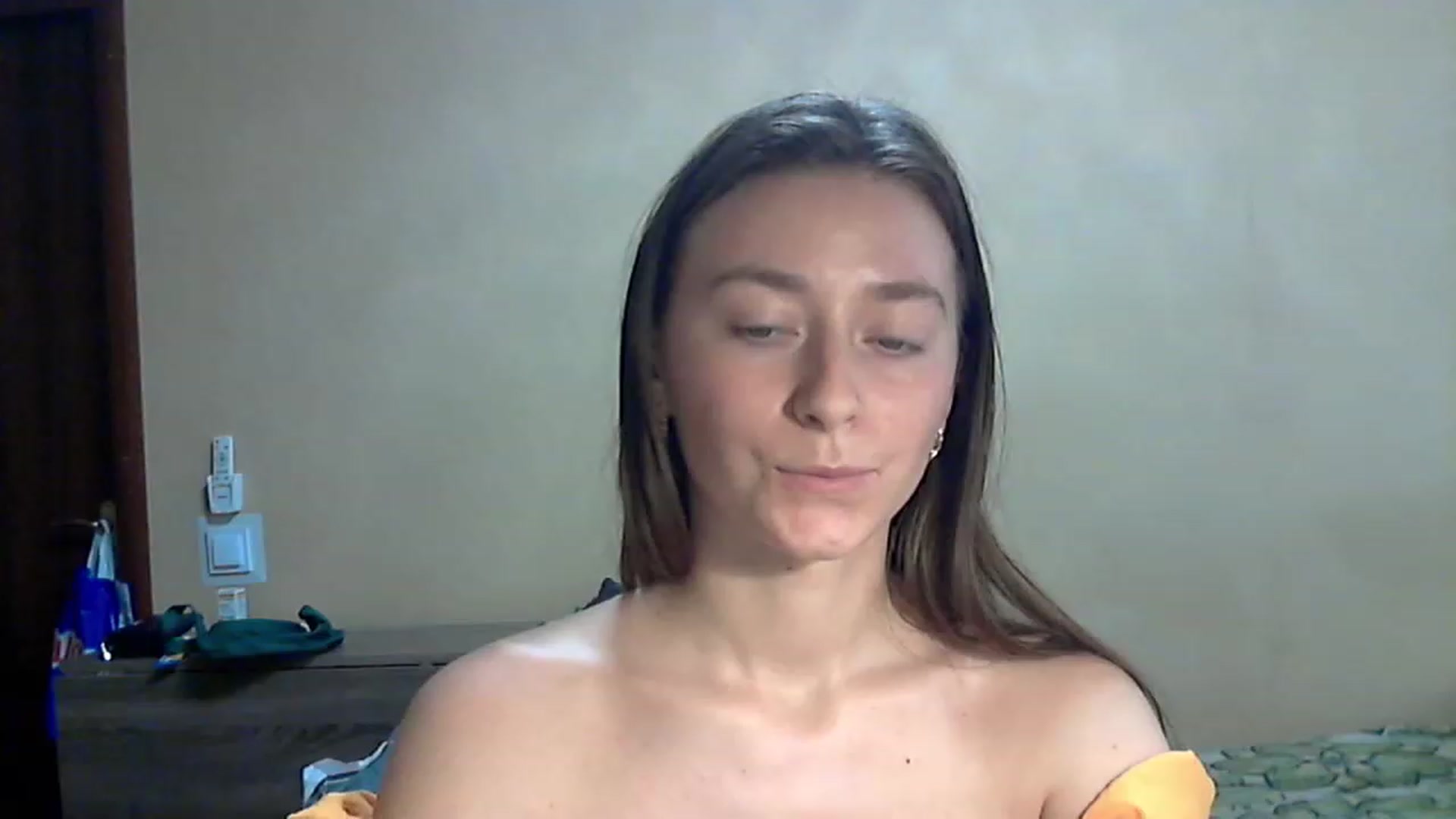 Gallery image thumbnail from CupcakELin's myfreecams stream on, 06/12/2023, 12:03 image 20 of 20