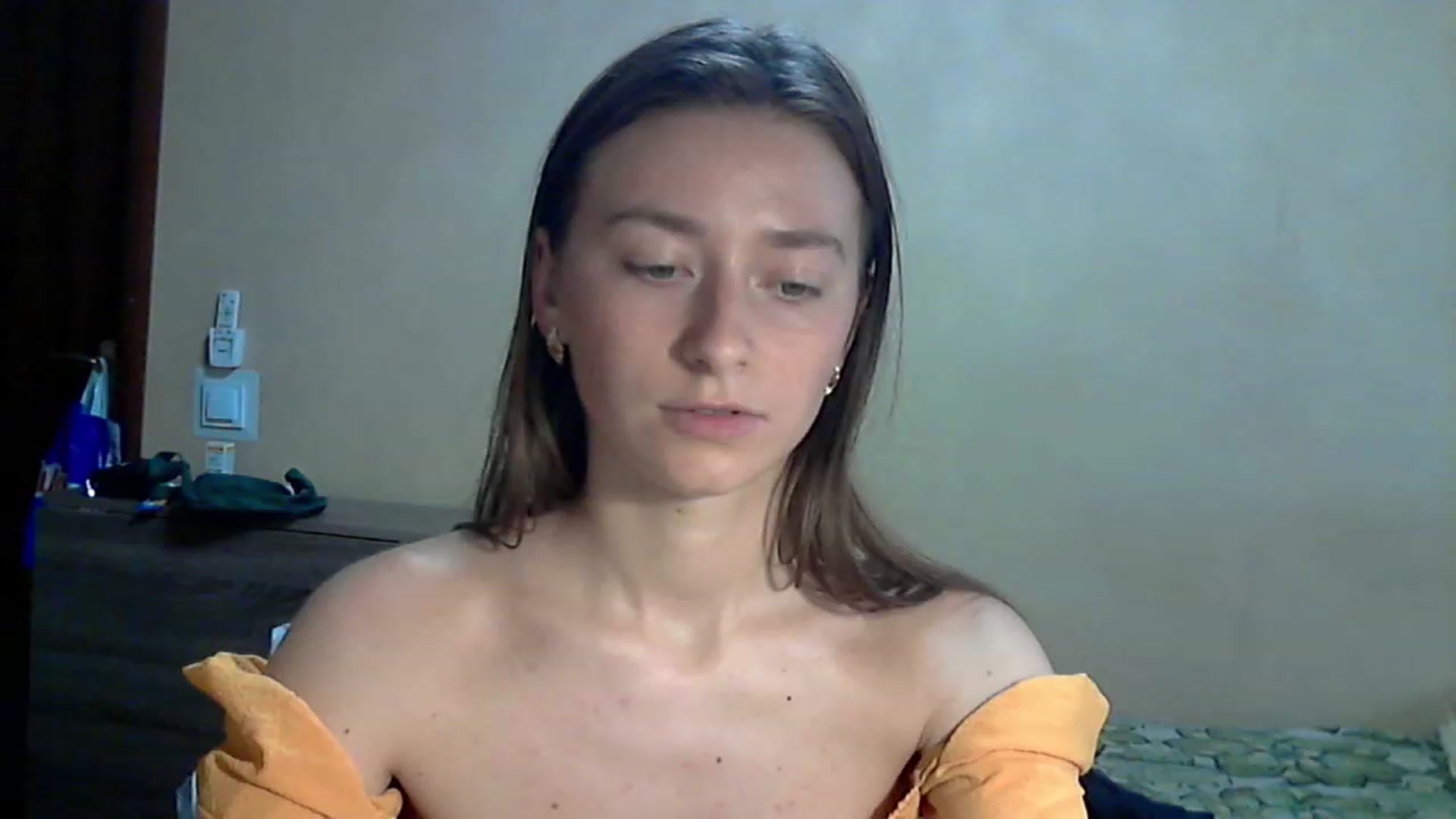 Gallery image thumbnail from CupcakELin's myfreecams stream on, 06/12/2023, 12:03 image 3 of 20