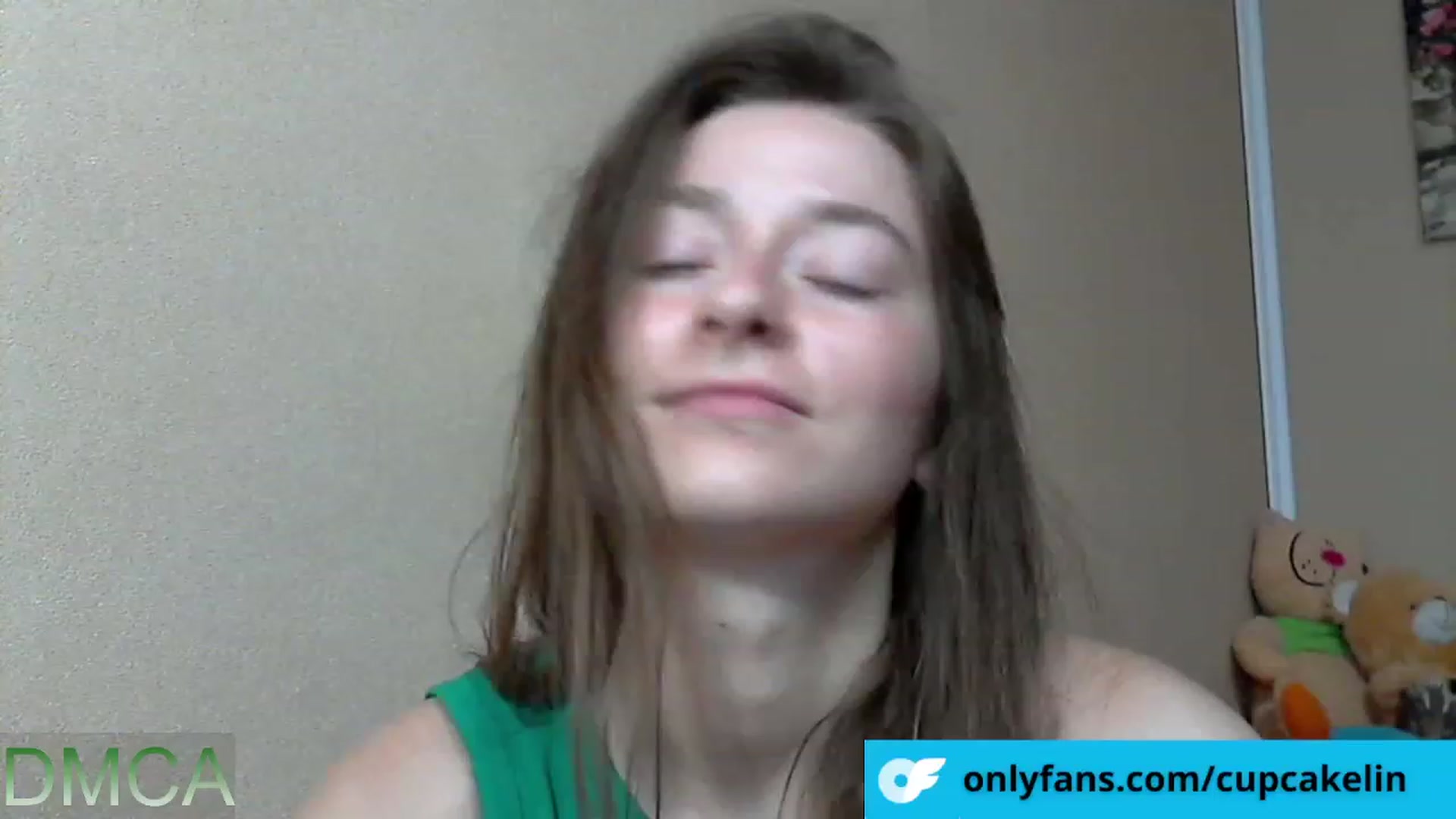 Gallery image thumbnail from CupcakELin's myfreecams stream on, 07/06/2023, 09:27 image 17 of 20