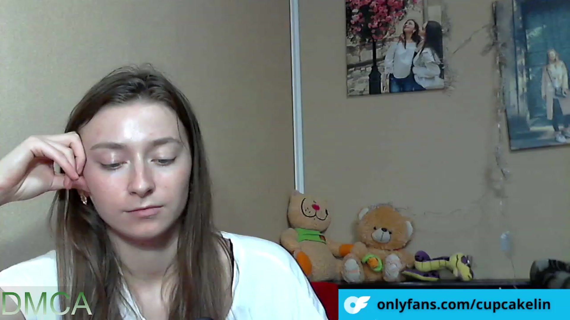 Gallery image thumbnail from CupcakELin's myfreecams stream on, 07/07/2023, 12:23 image 16 of 20