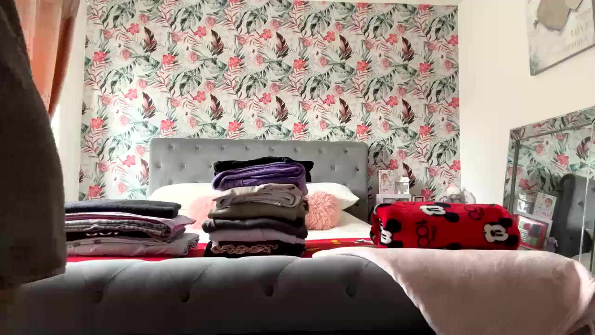Gallery image thumbnail from Cupcake93's myfreecams stream on, 10/29/2024, 11:48 image 4 of 20